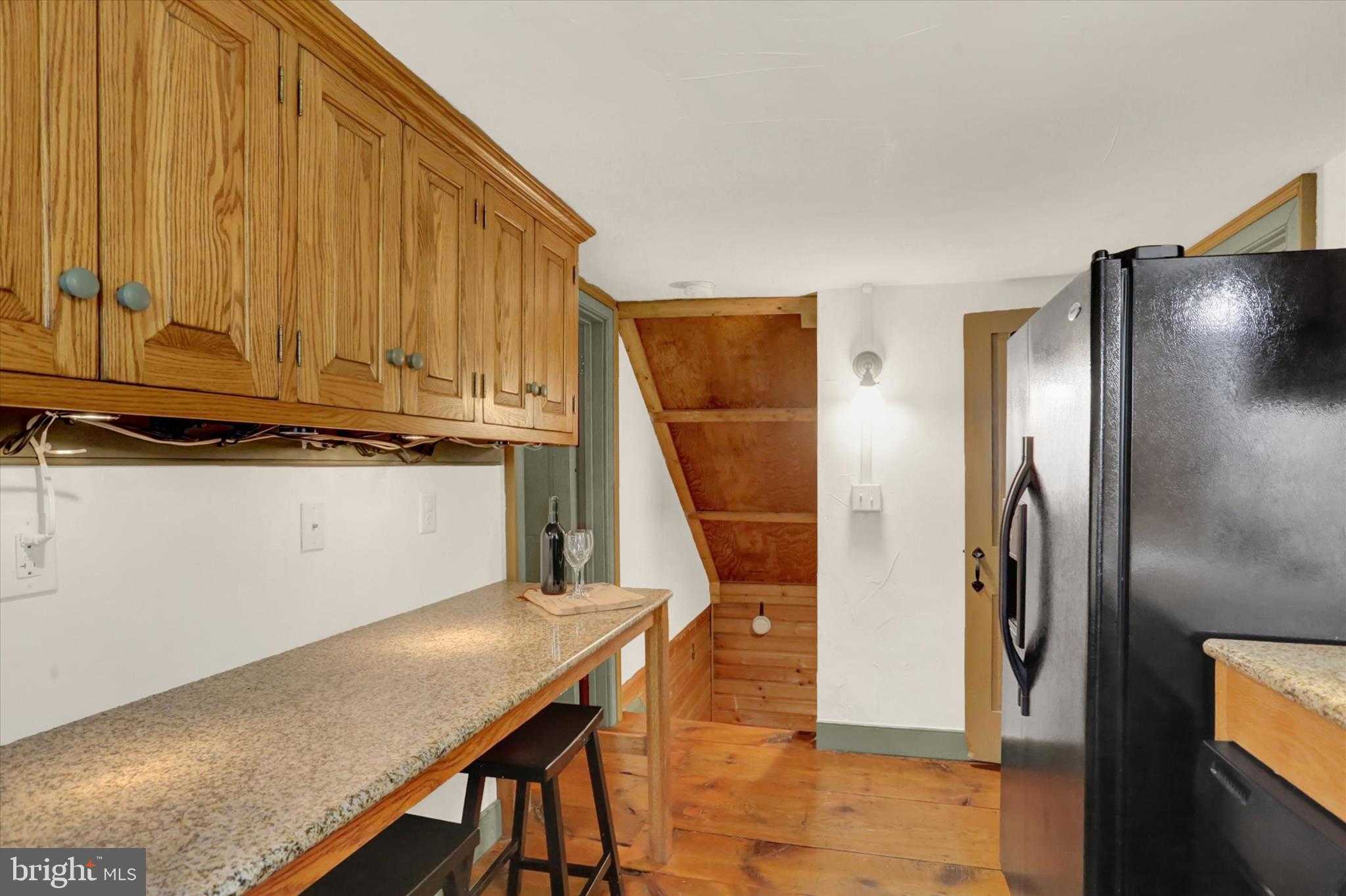 2600 S Market St photo 41