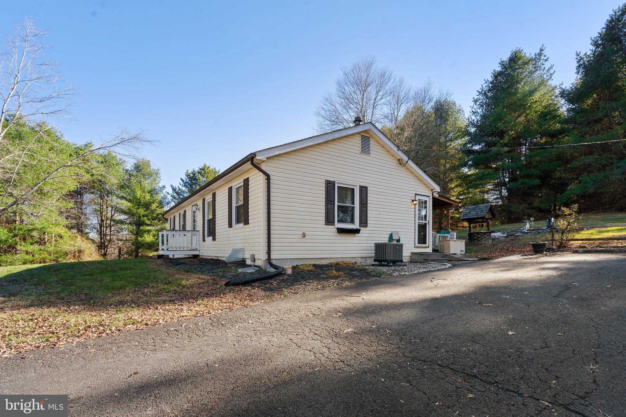 148 Viewtown Rd photo 3