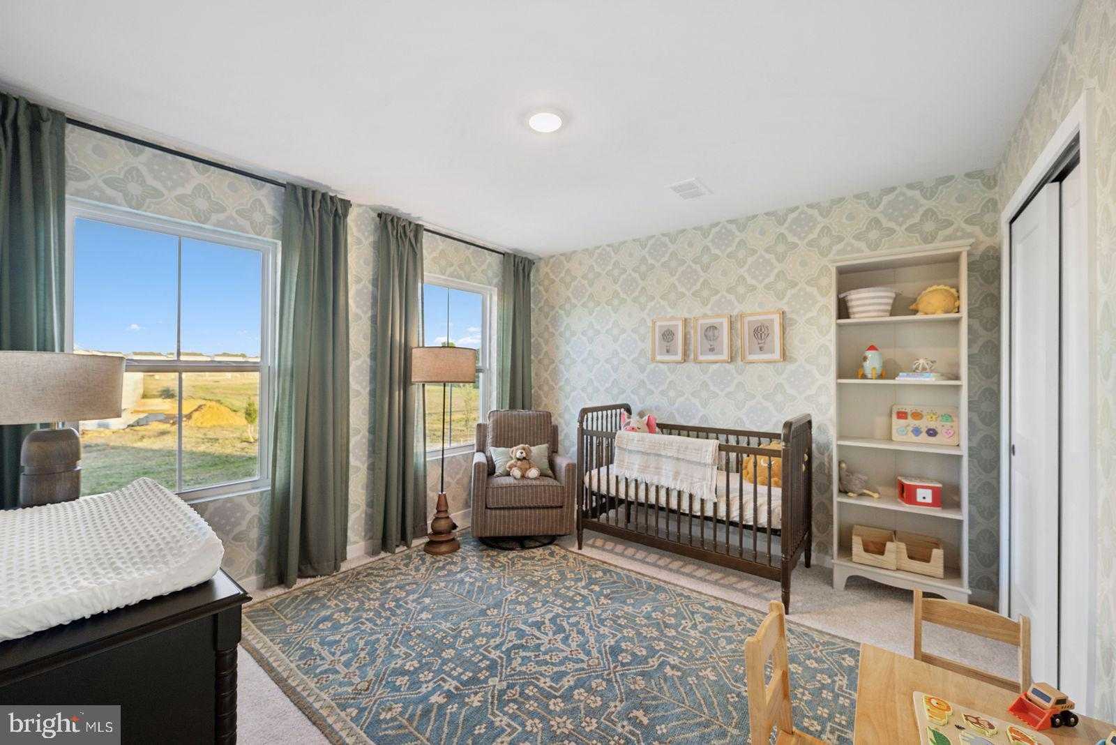 319 Gerry St photo 15