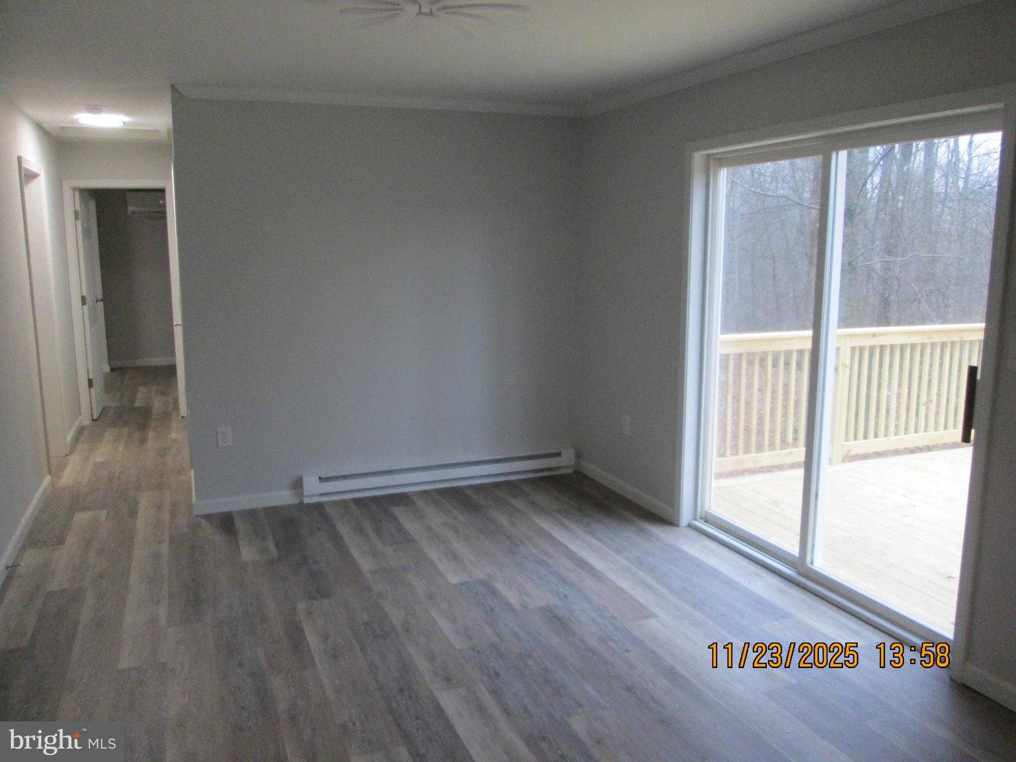 380 Gallery Ln photo 10