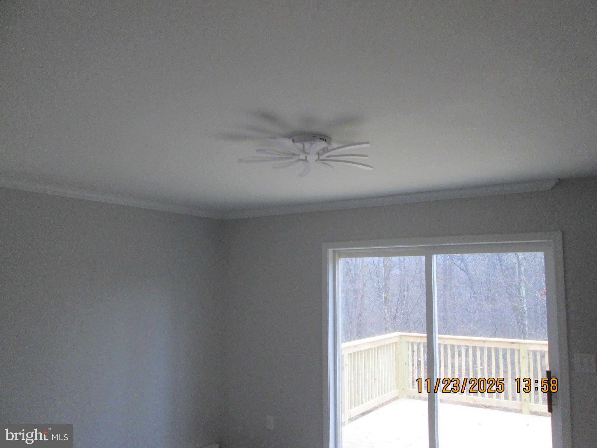 380 Gallery Ln photo 11