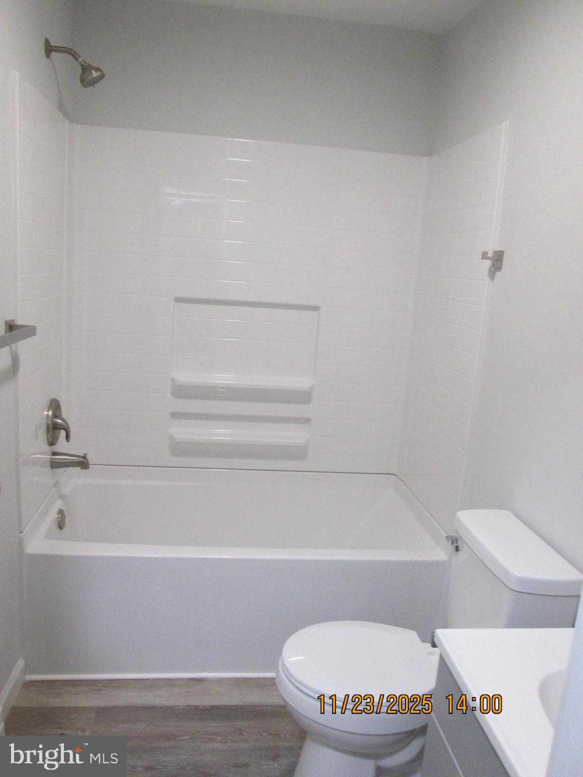 380 Gallery Ln photo 17