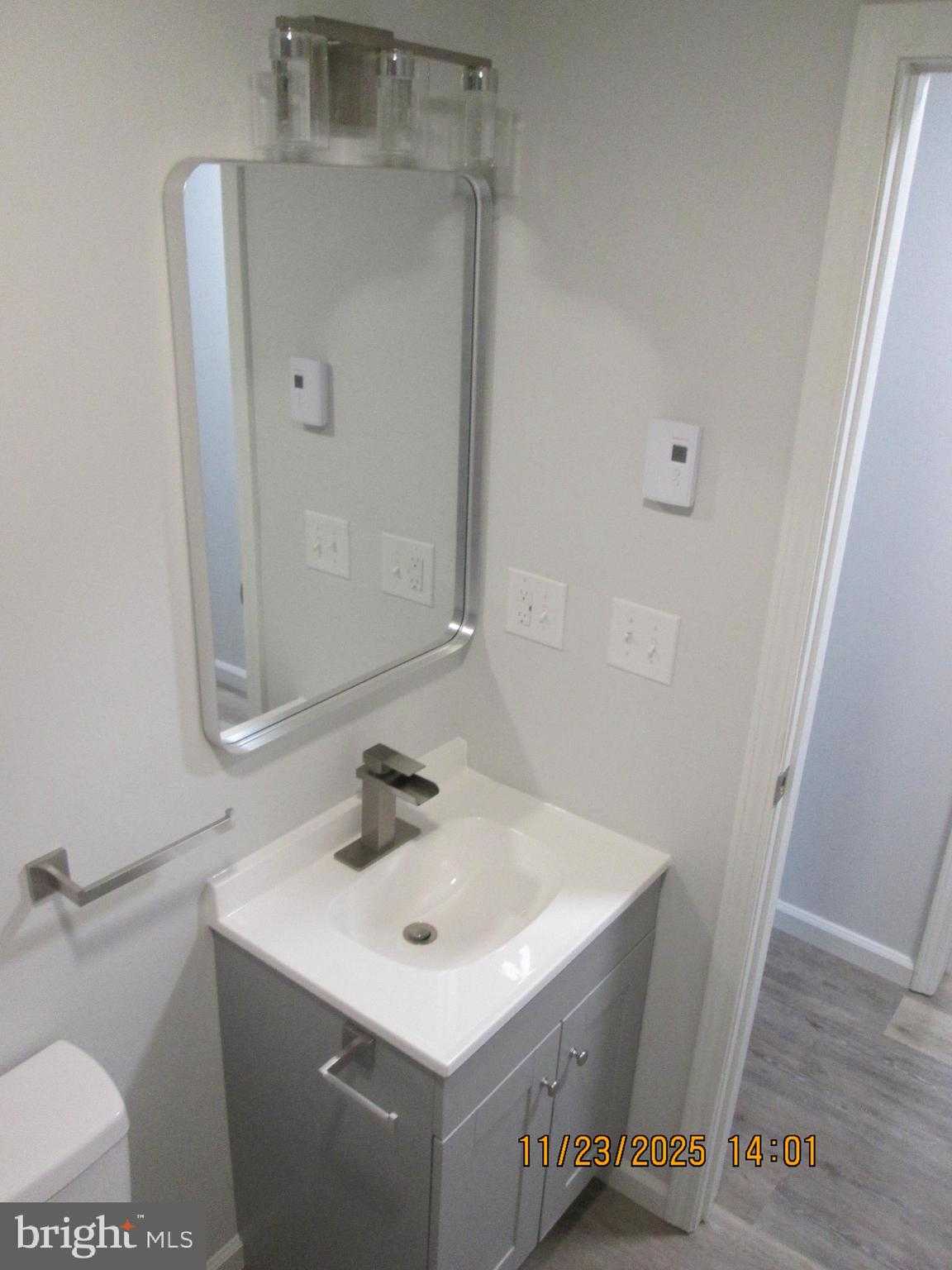 380 Gallery Ln photo 18