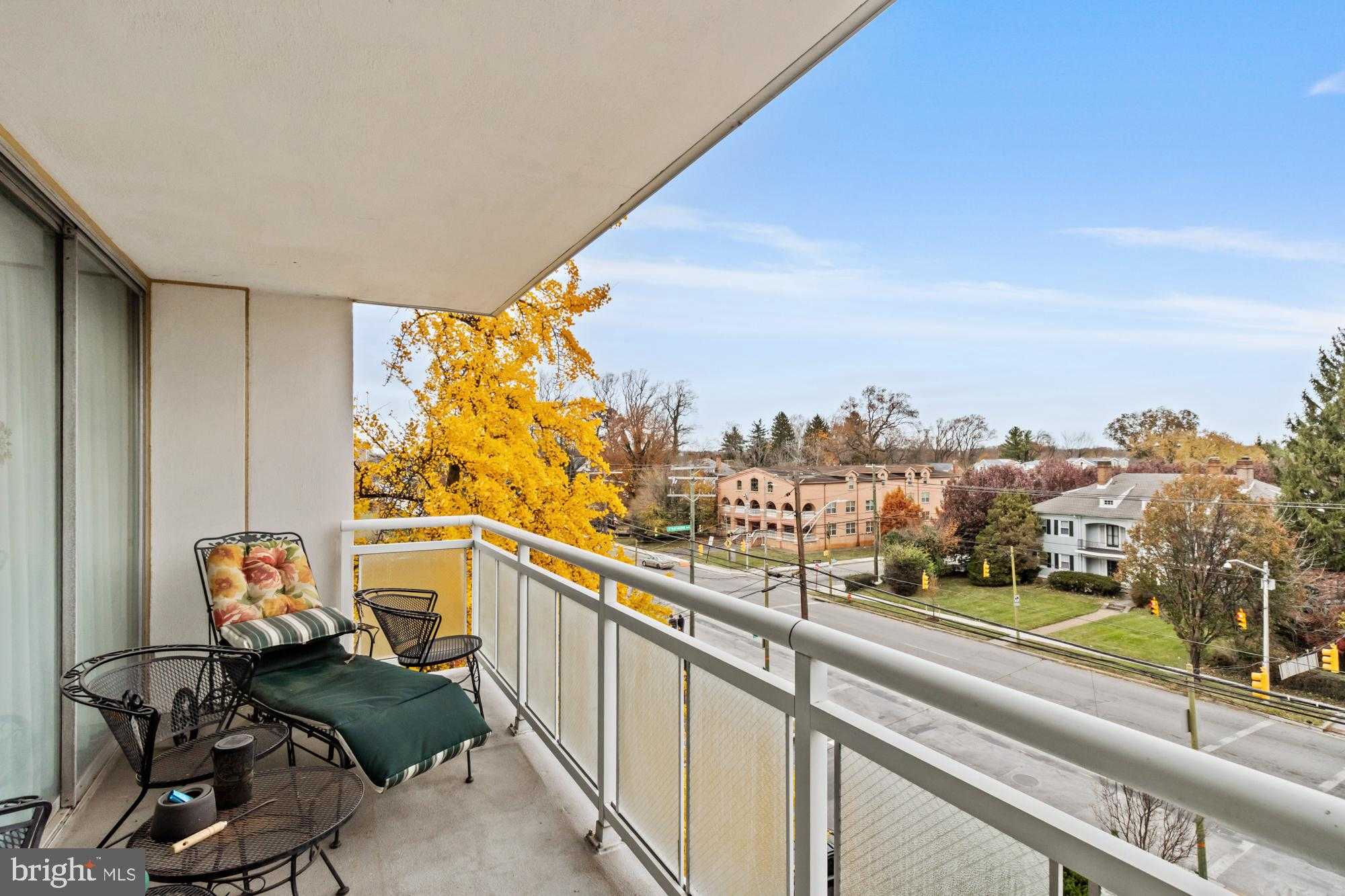 6210 Park Heights Ave # 400 photo 41