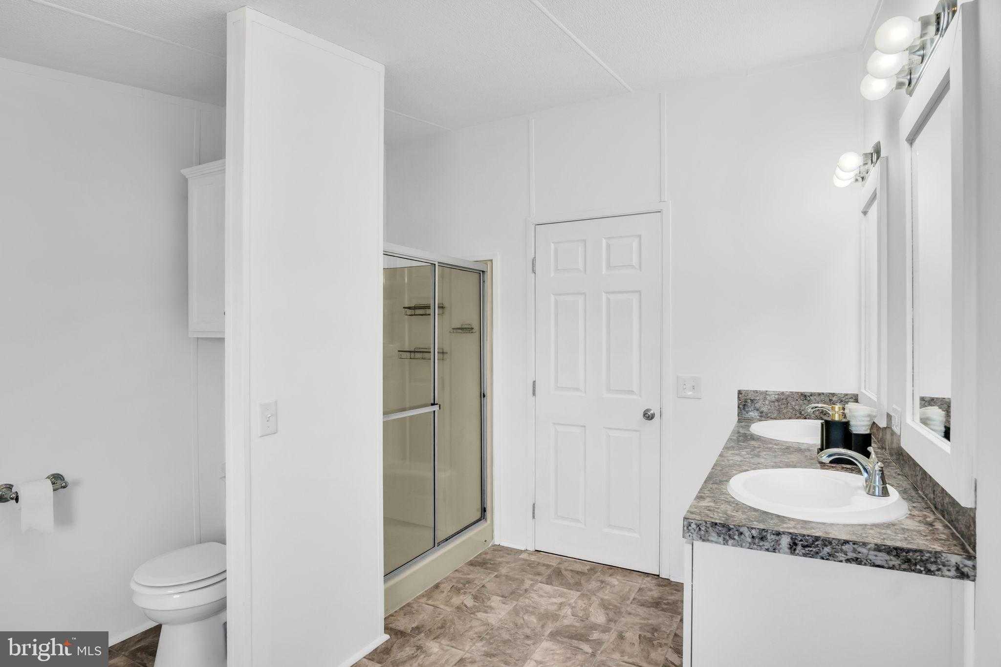 11 Tyler Dr photo 12