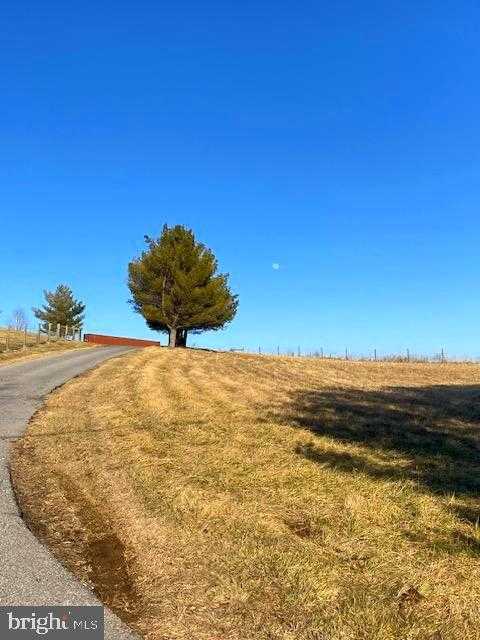 14521 Fairview Hill Ln photo 3