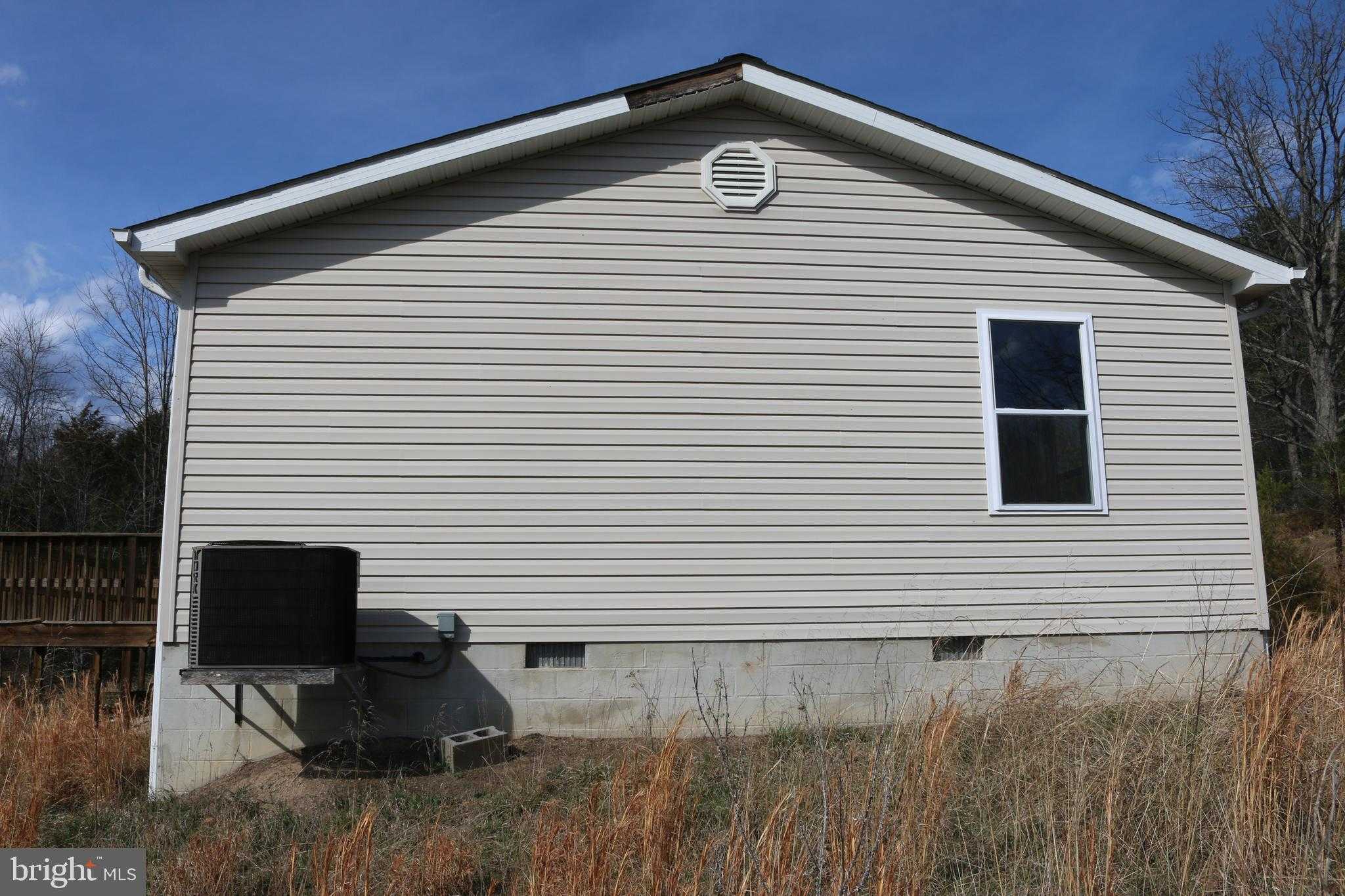 156 Squirrel Den Rd photo 10