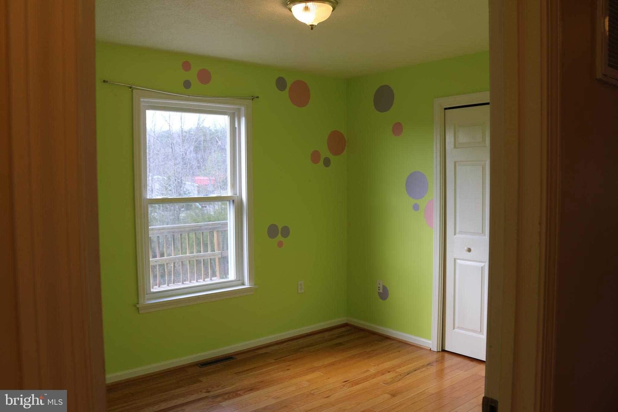 156 Squirrel Den Rd photo 34