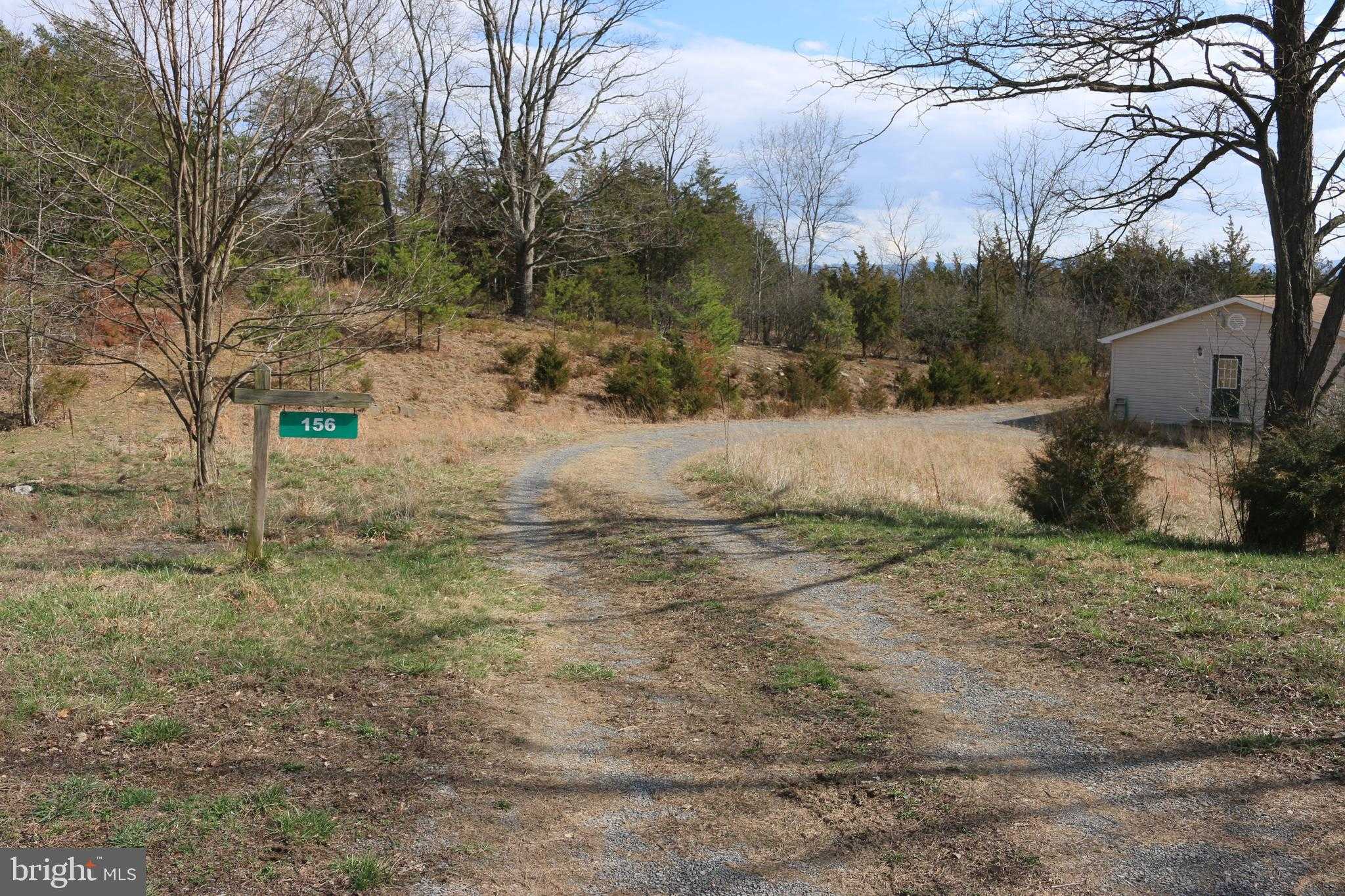 156 Squirrel Den Rd photo 9