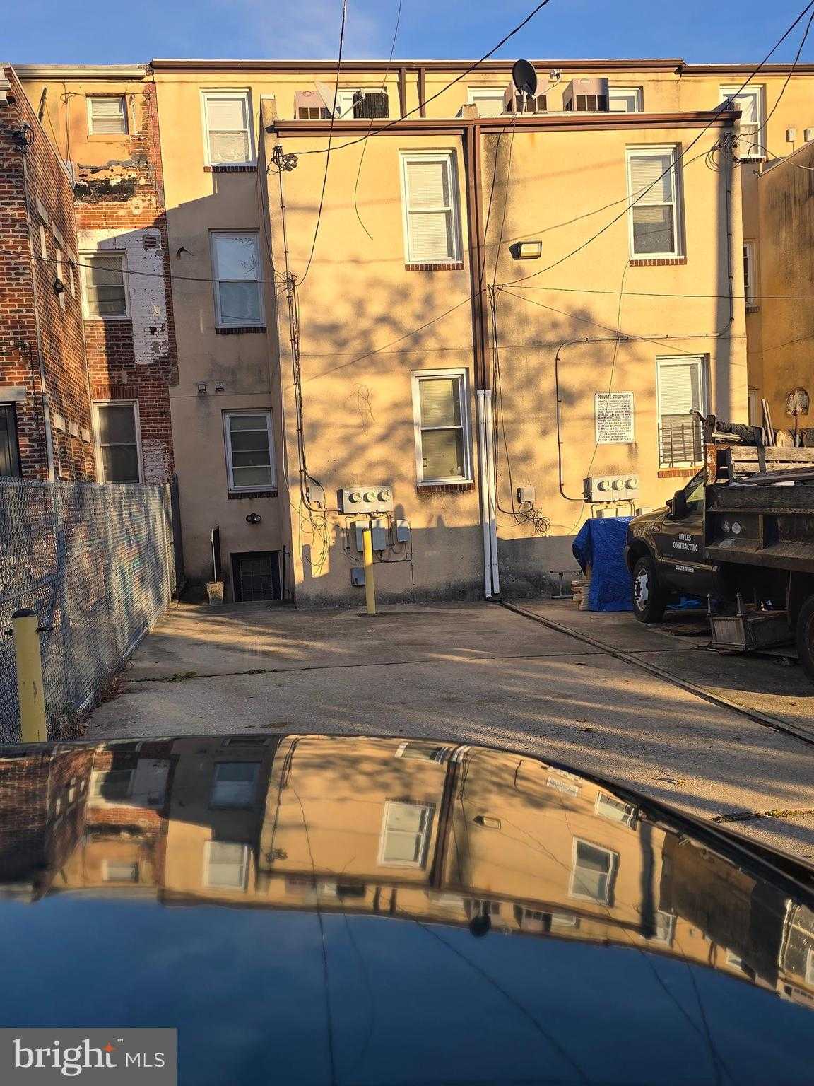 1022 N Broadway photo 41