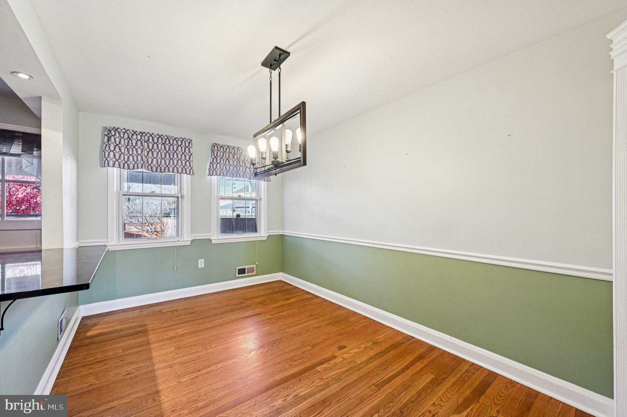 8334 Wyton Rd photo 9