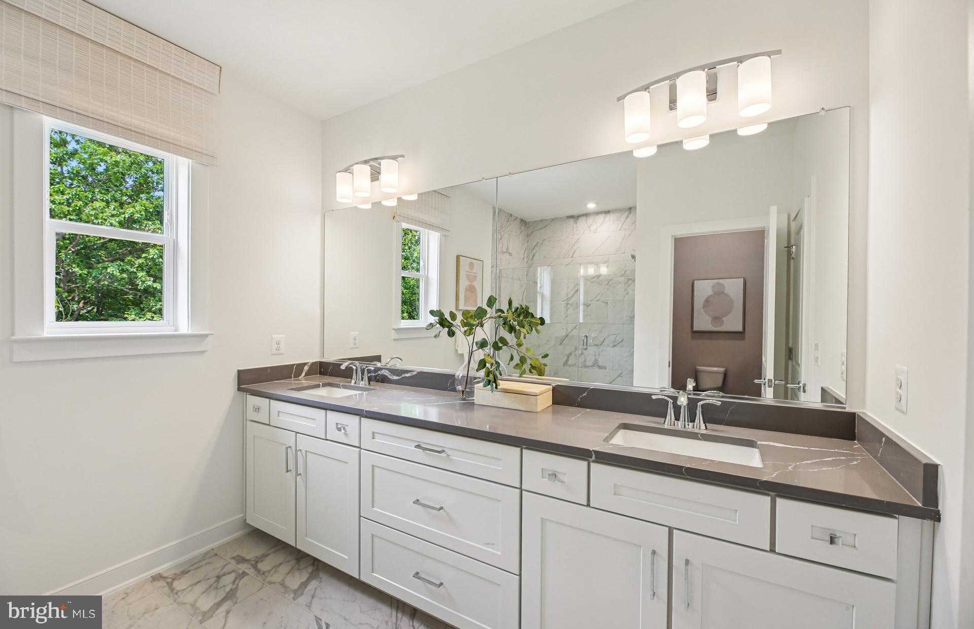 1170 Crested Wood Dr photo 10