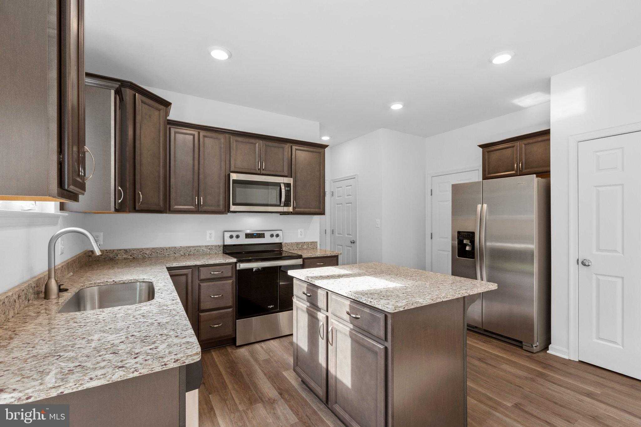 Indiantown Rd photo 7