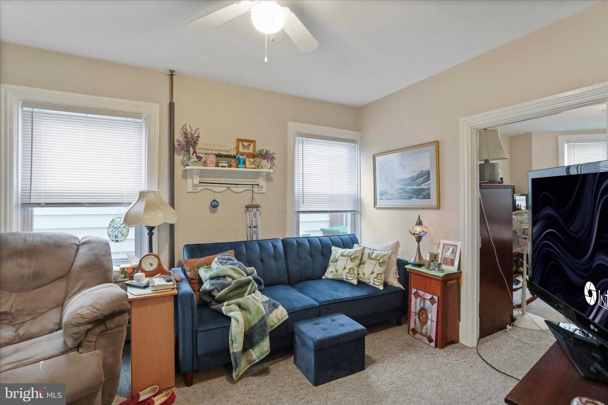 26 E Madison St photo 29