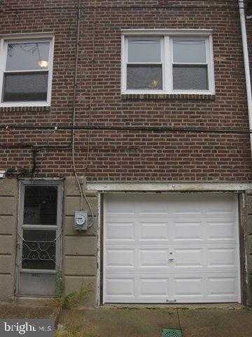 1346 Unruh Ave photo 29