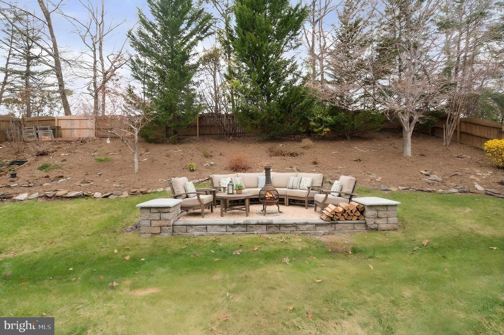 38 Blossom Wood CT photo 30