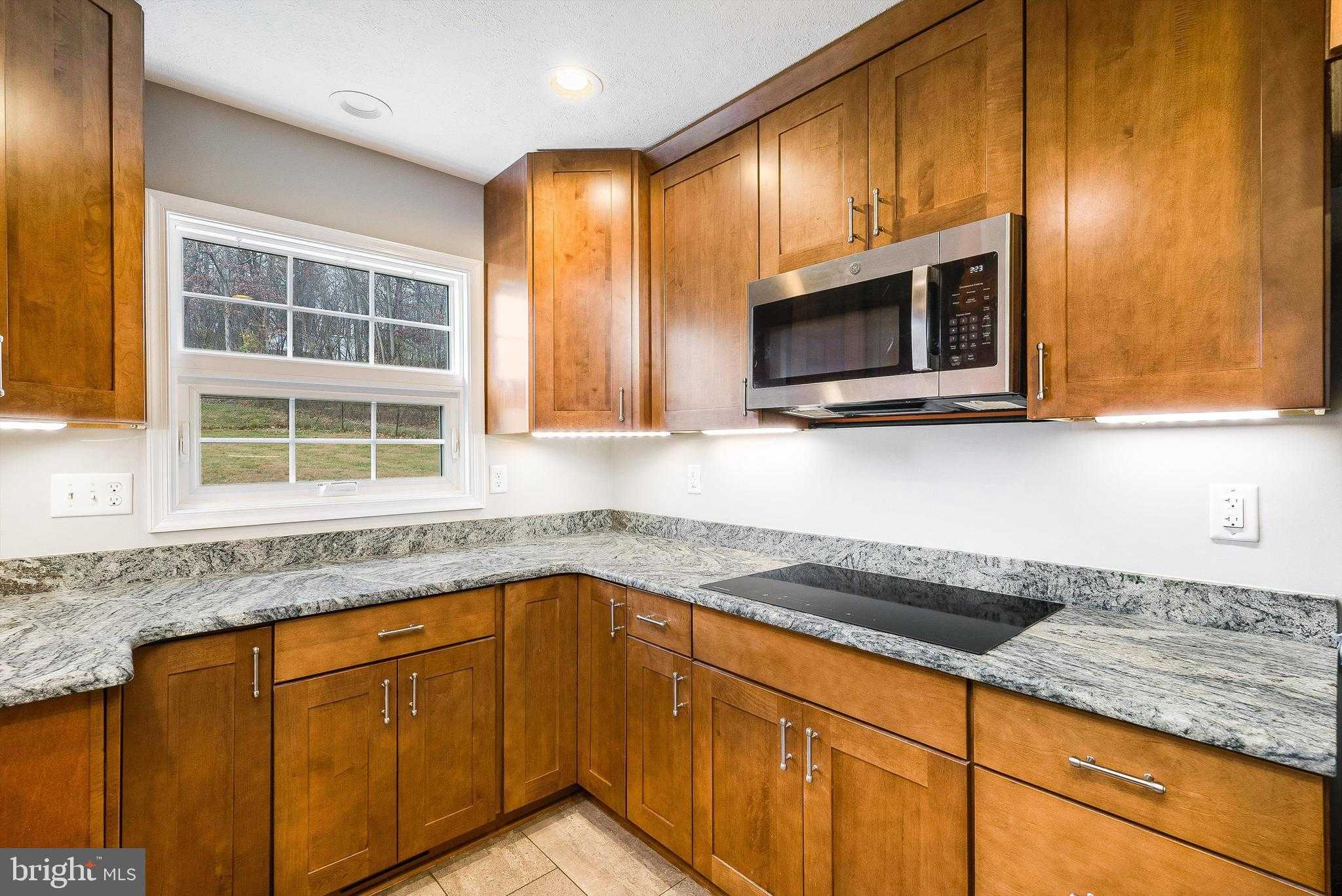 6527 Stable View Ln photo 19