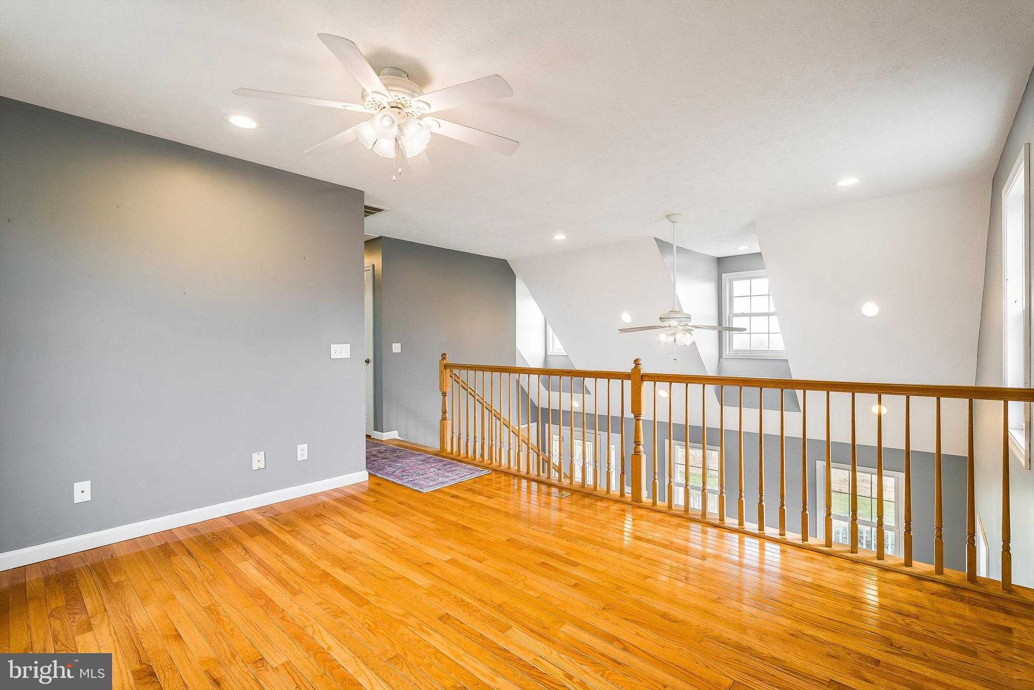 6527 Stable View Ln photo 31