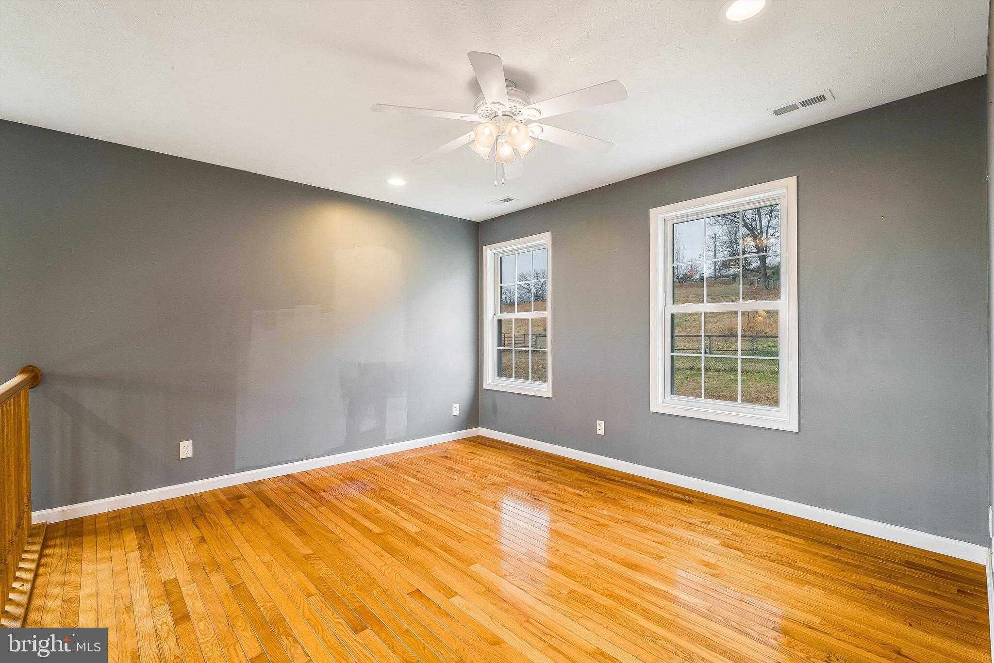 6527 Stable View Ln photo 32