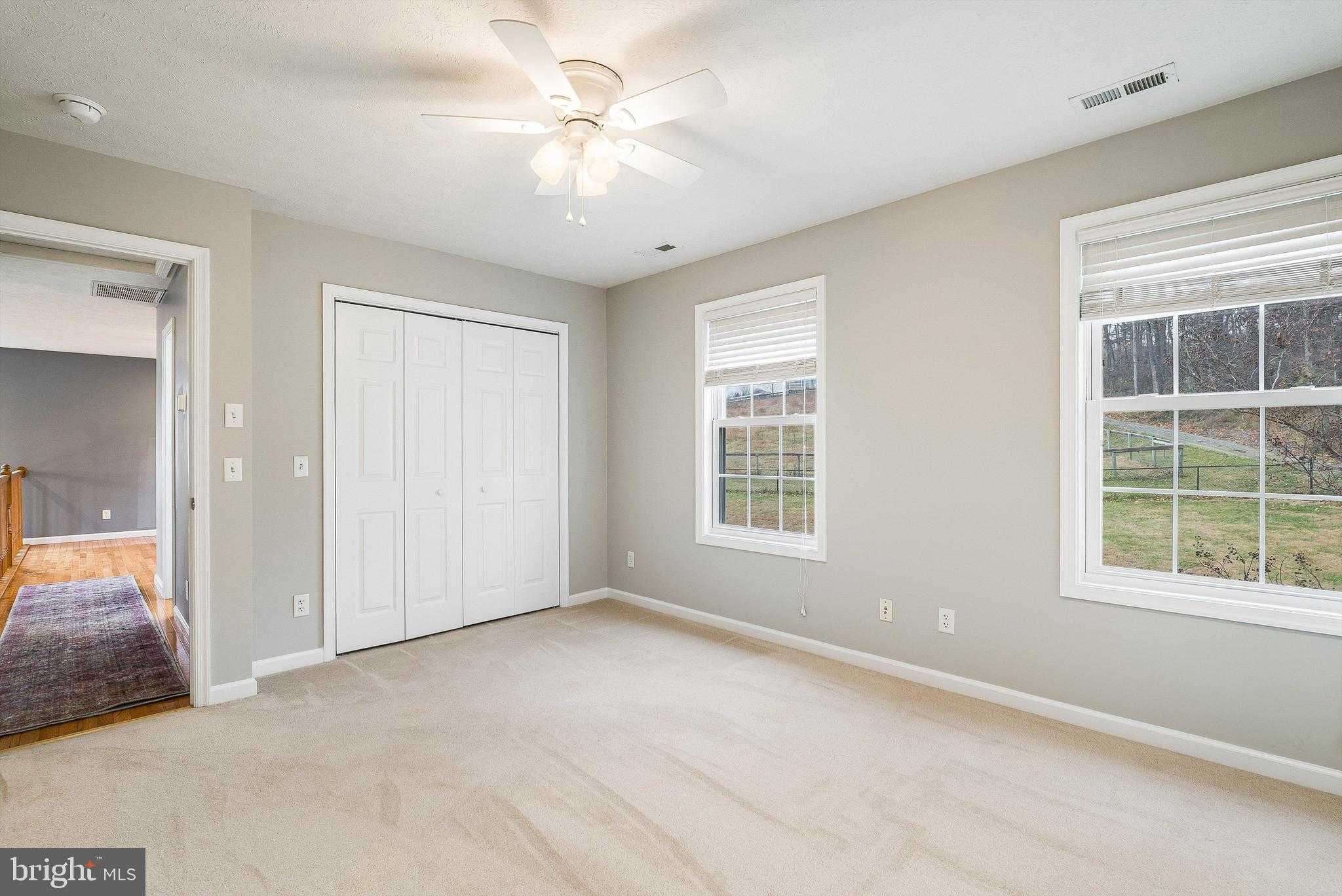 6527 Stable View Ln photo 34