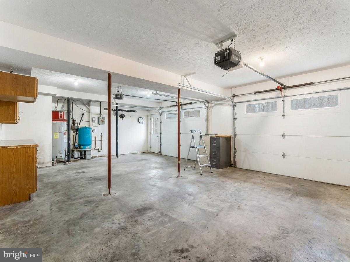 6527 Stable View Ln photo 41