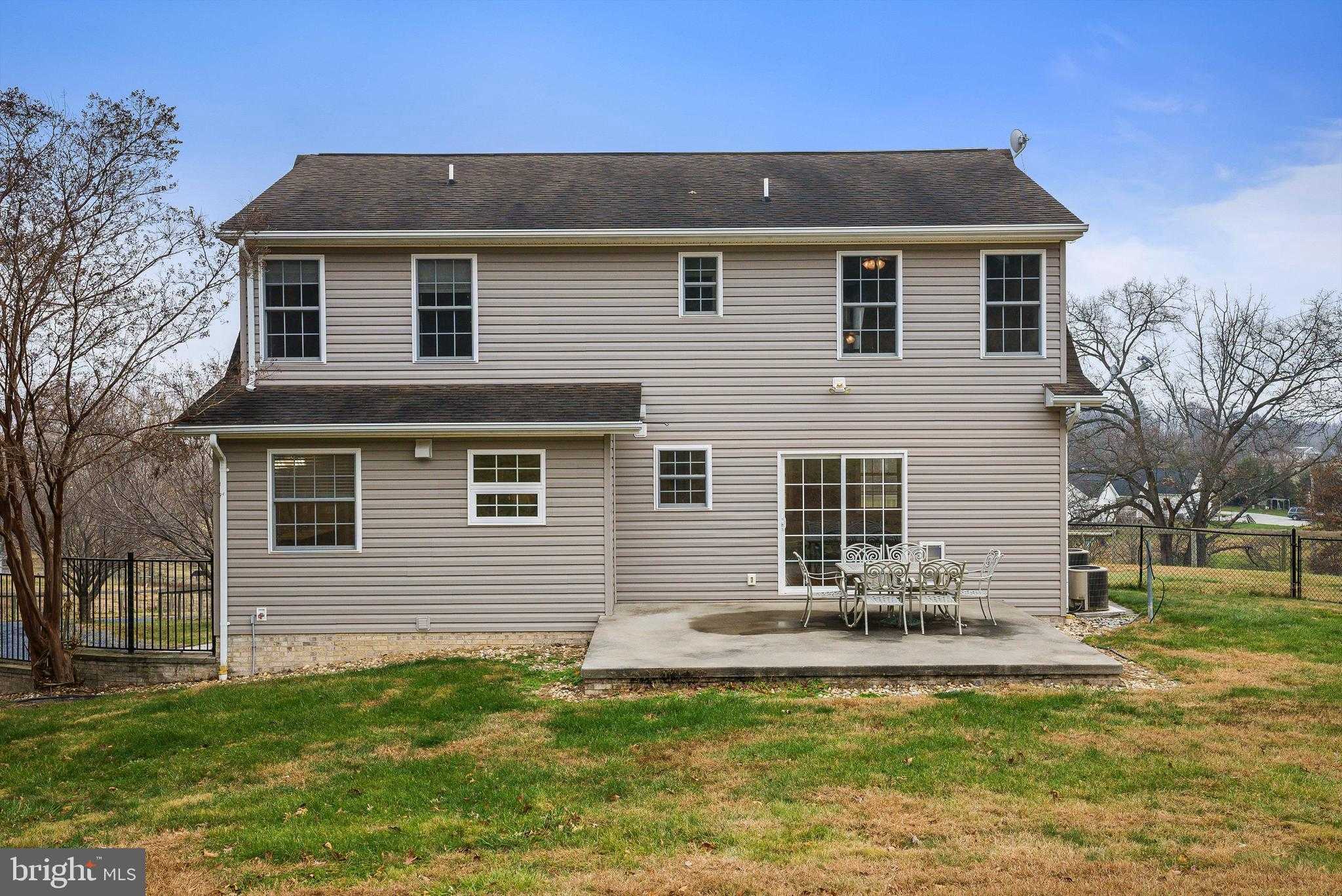 6527 Stable View Ln photo 42