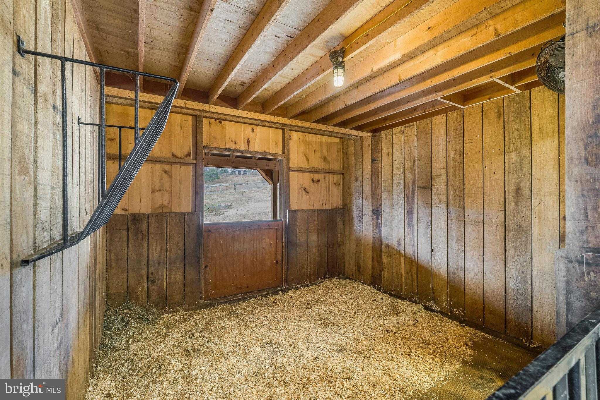 6527 Stable View Ln photo 54