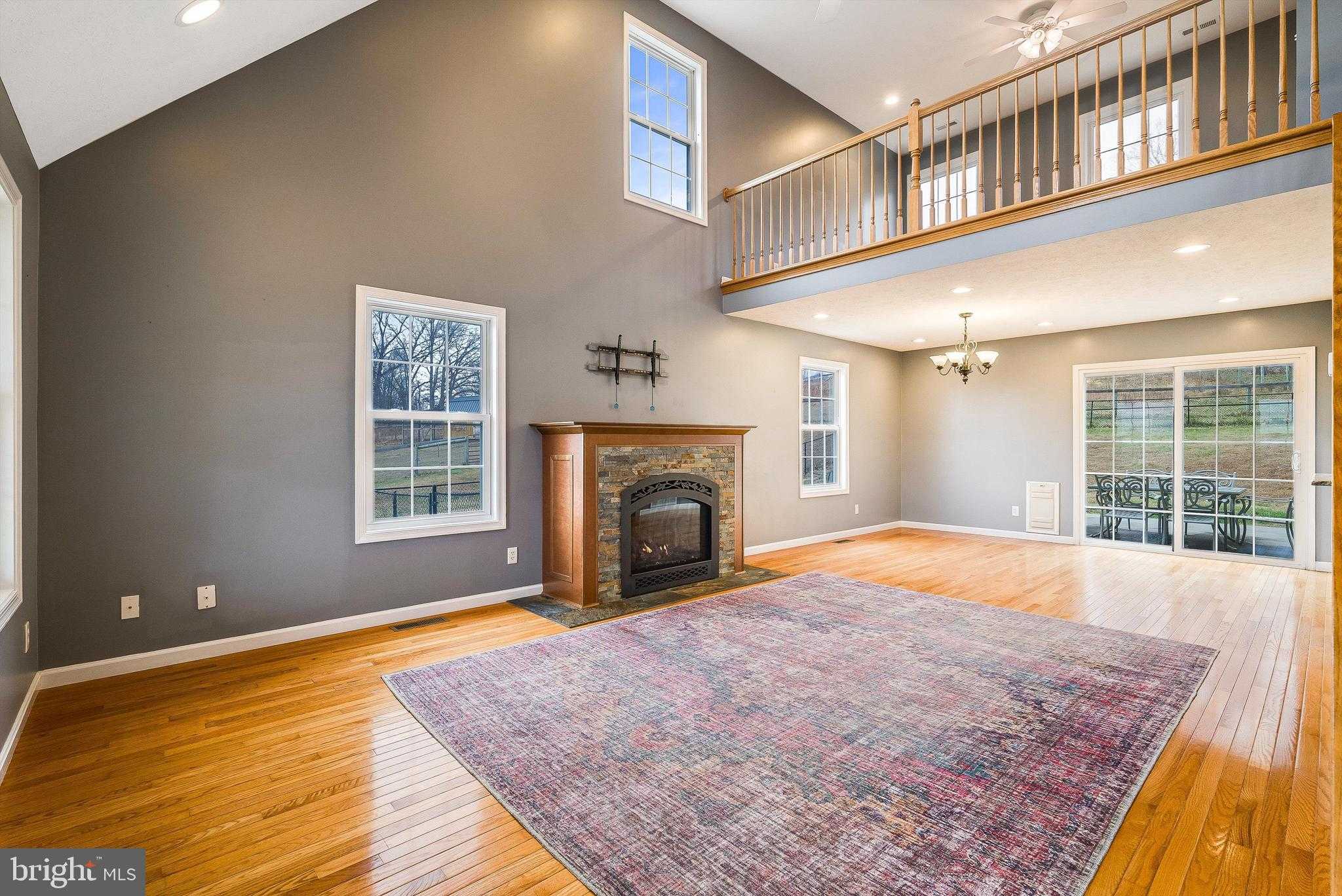 6527 Stable View Ln photo 7