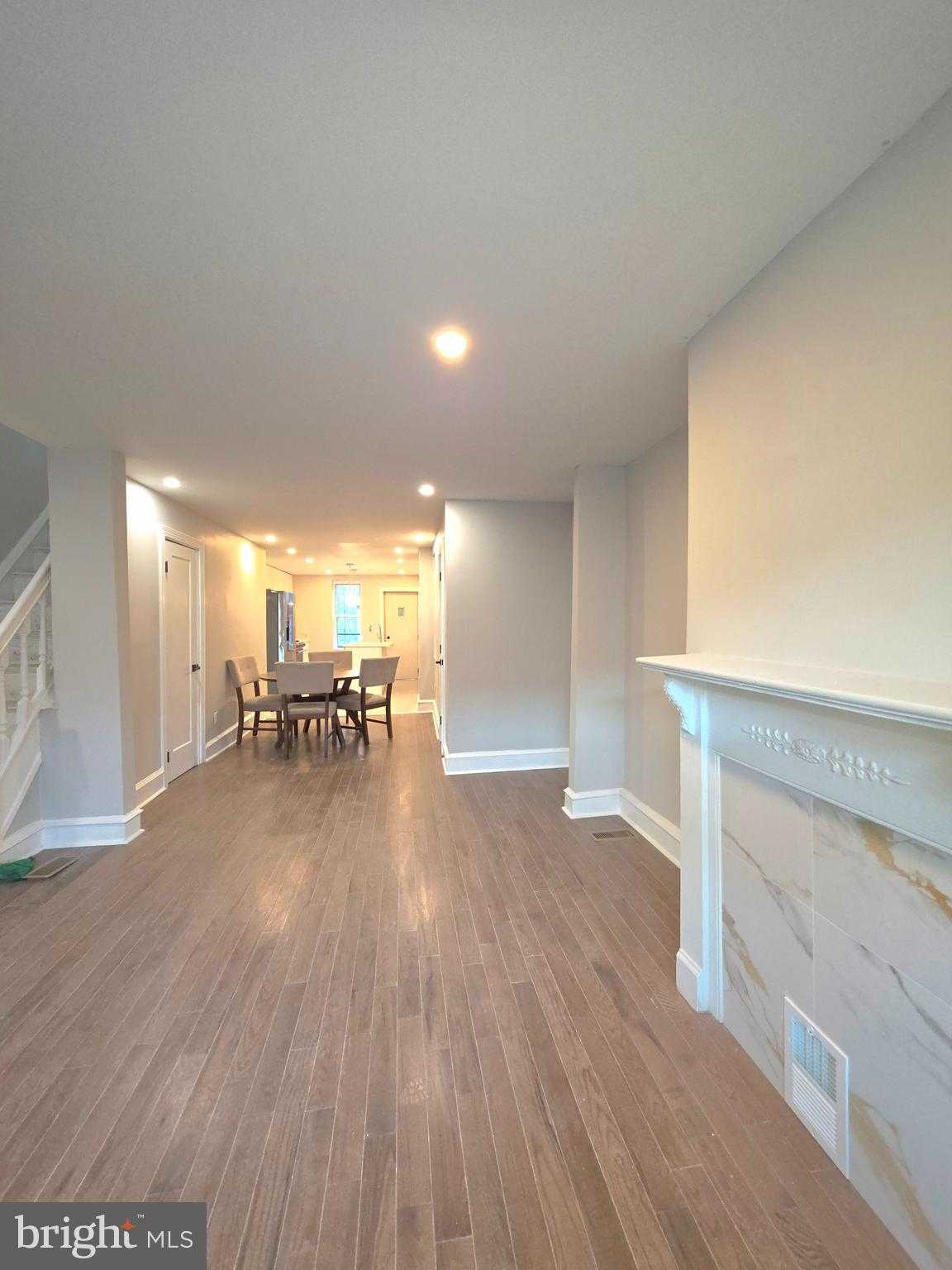 122 N 54th St photo 14