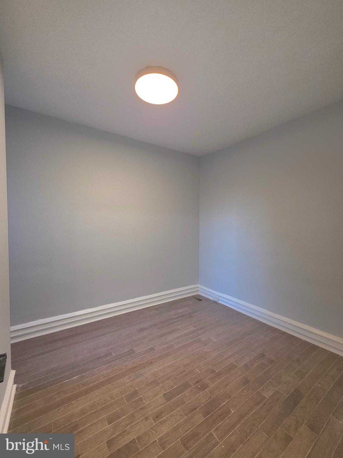 122 N 54th St photo 19