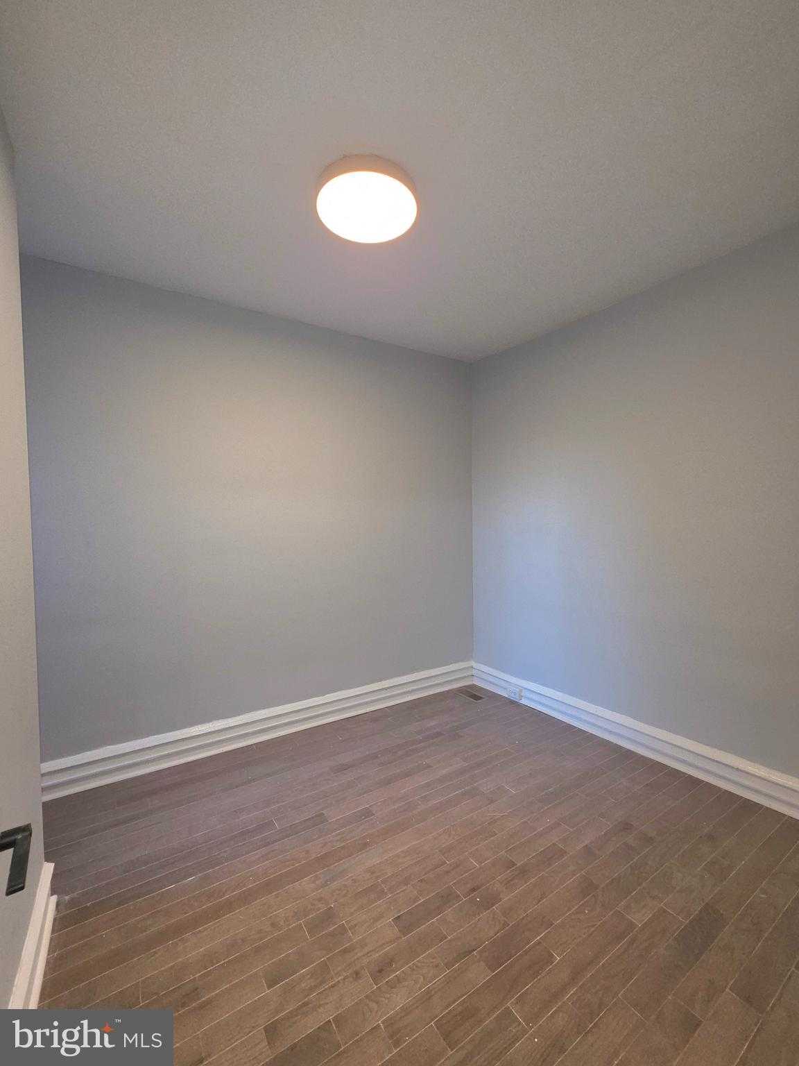 122 N 54th St photo 20