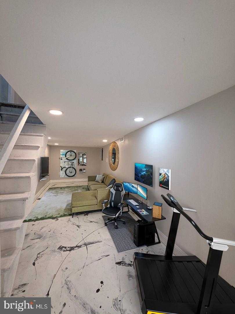 122 N 54th St photo 3