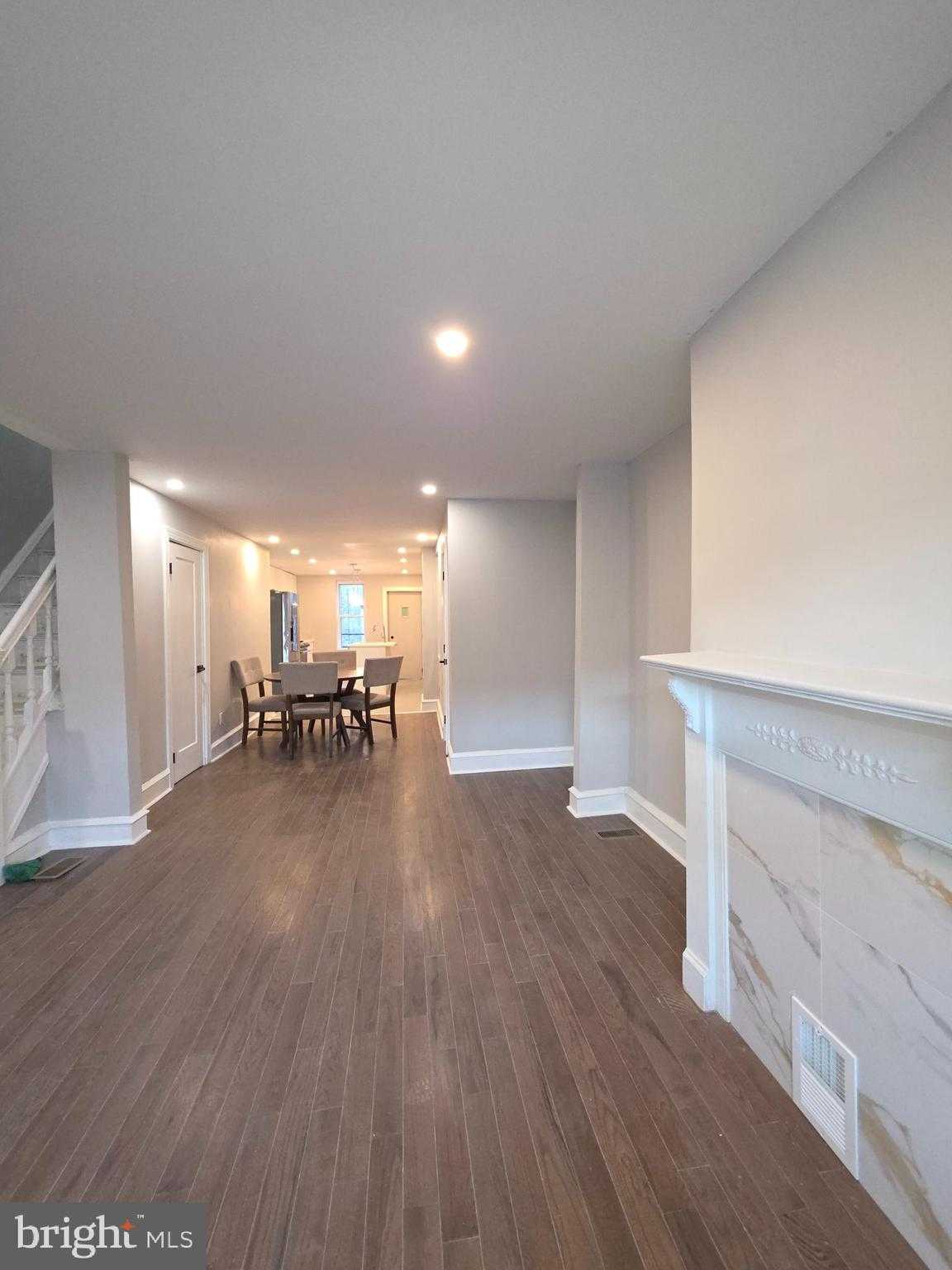 122 N 54th St photo 4