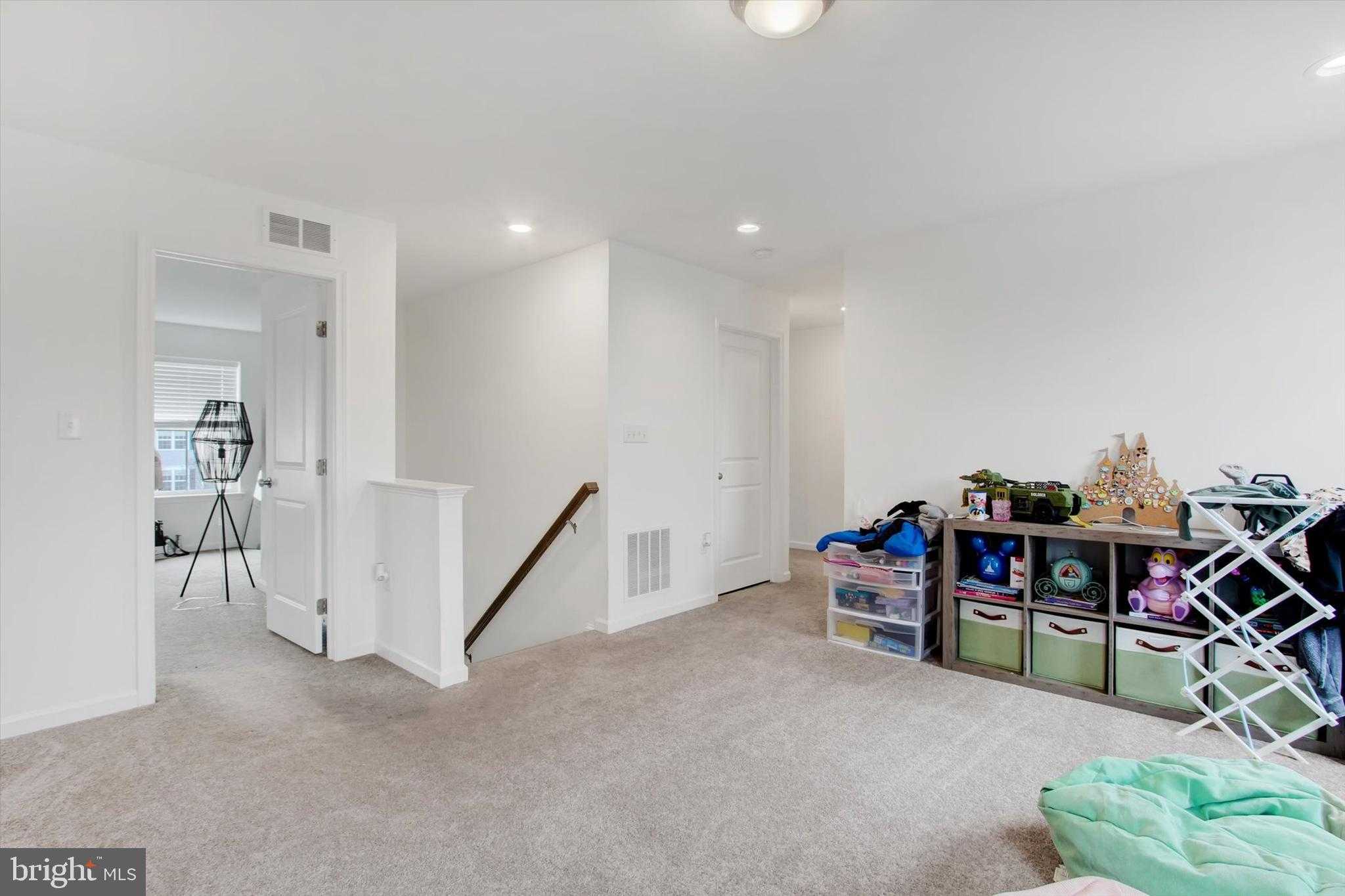 72 Heather Ln photo 15