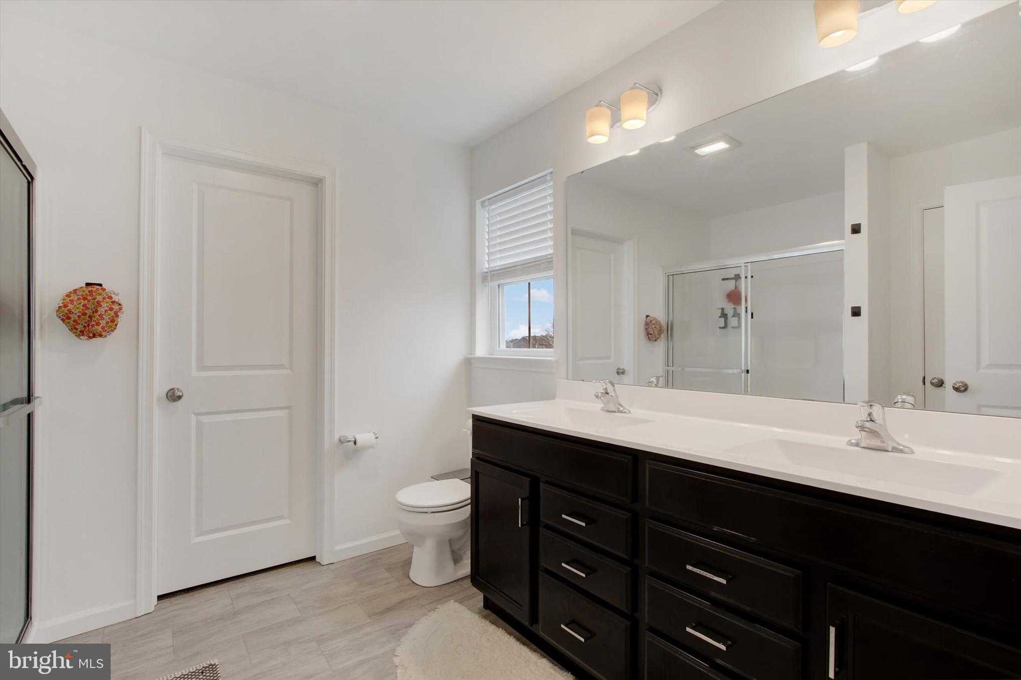 72 Heather Ln photo 18