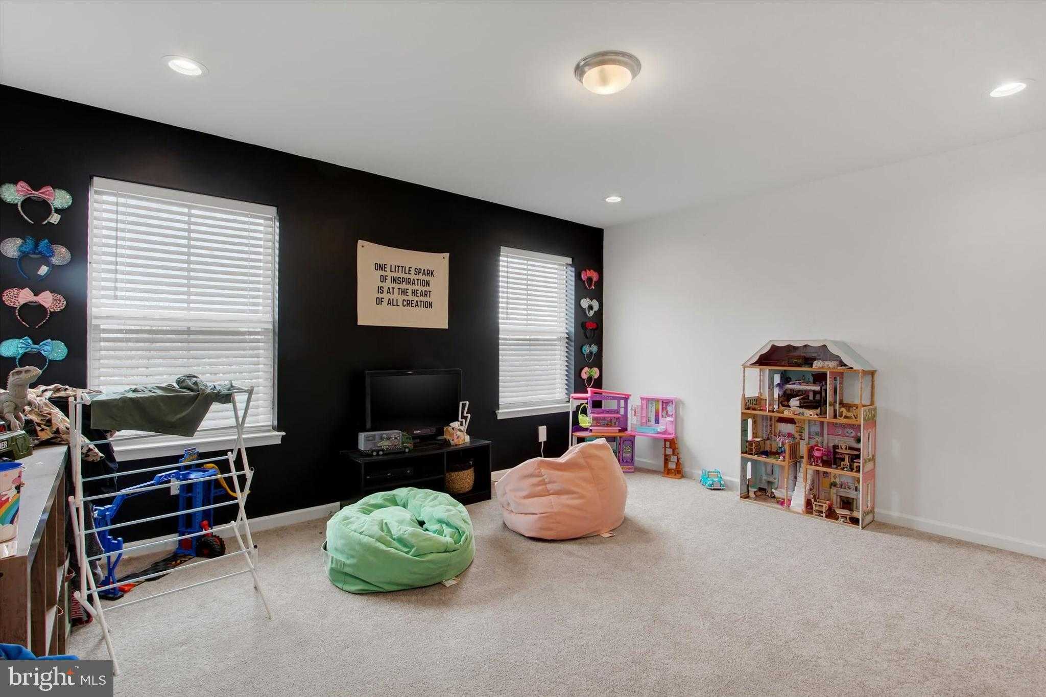 72 Heather Ln photo 19