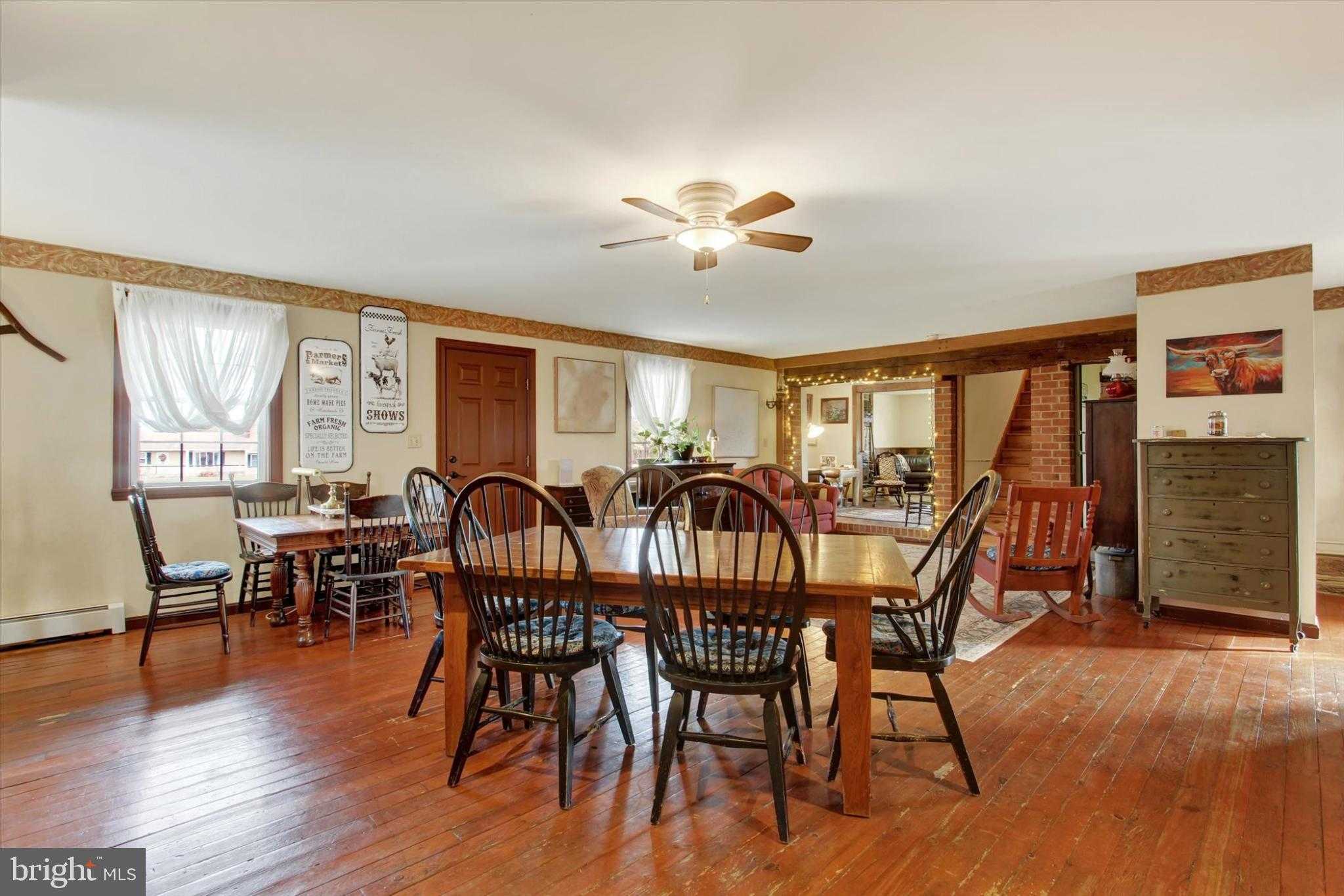 2894 Oxford Rd photo 13