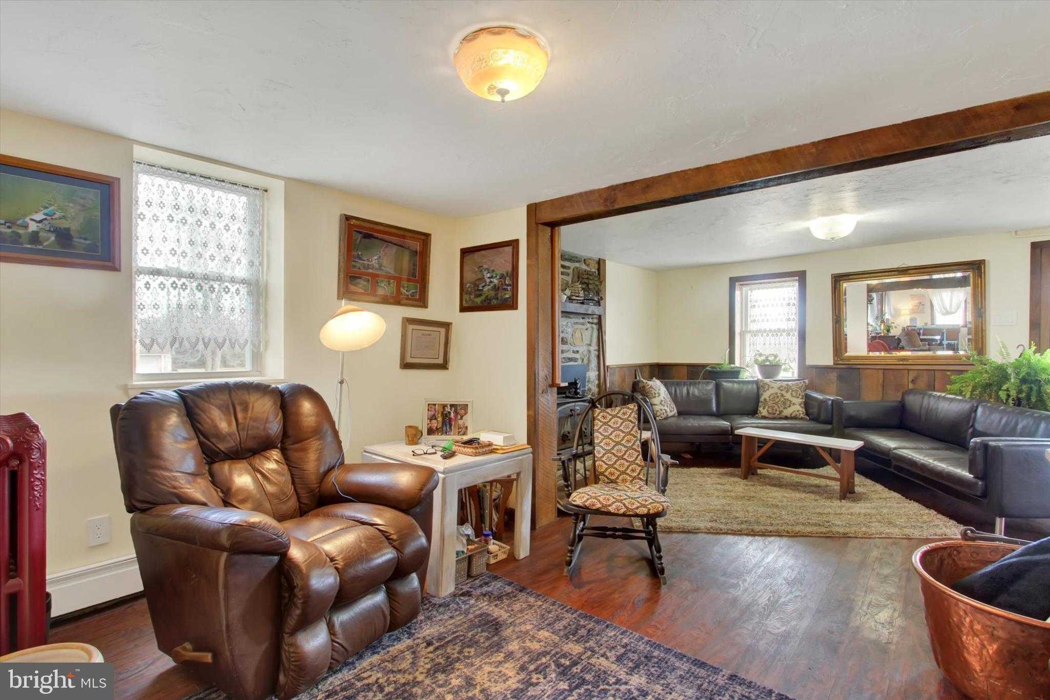 2894 Oxford Rd photo 16