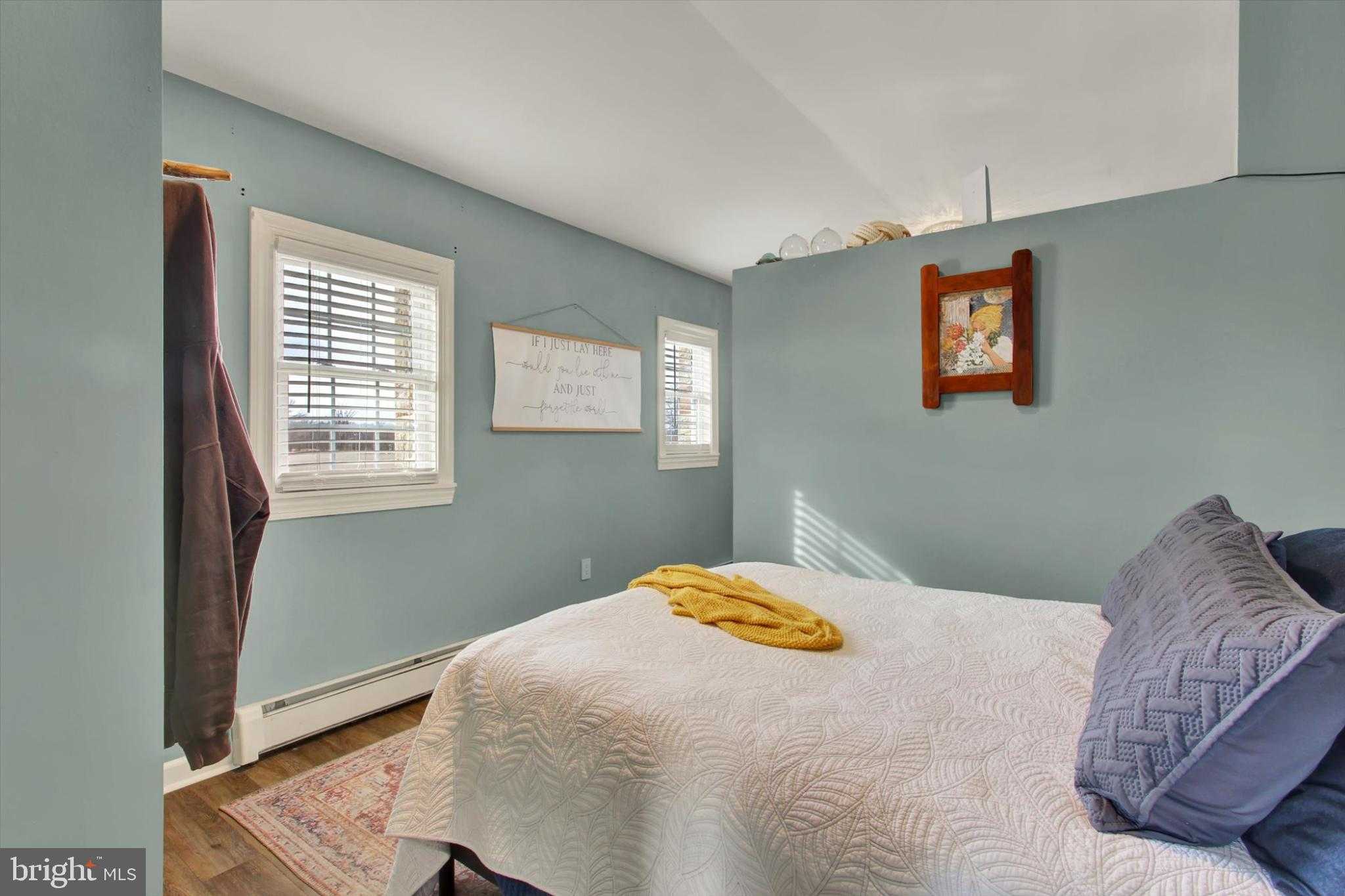 2894 Oxford Rd photo 20