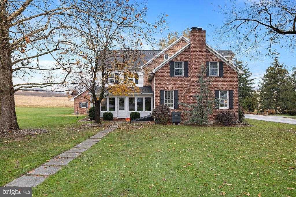 503 Main St photo 10