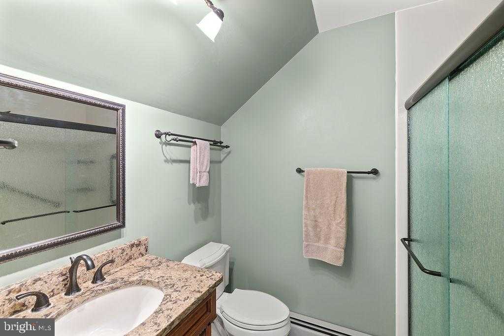 503 Main St photo 38