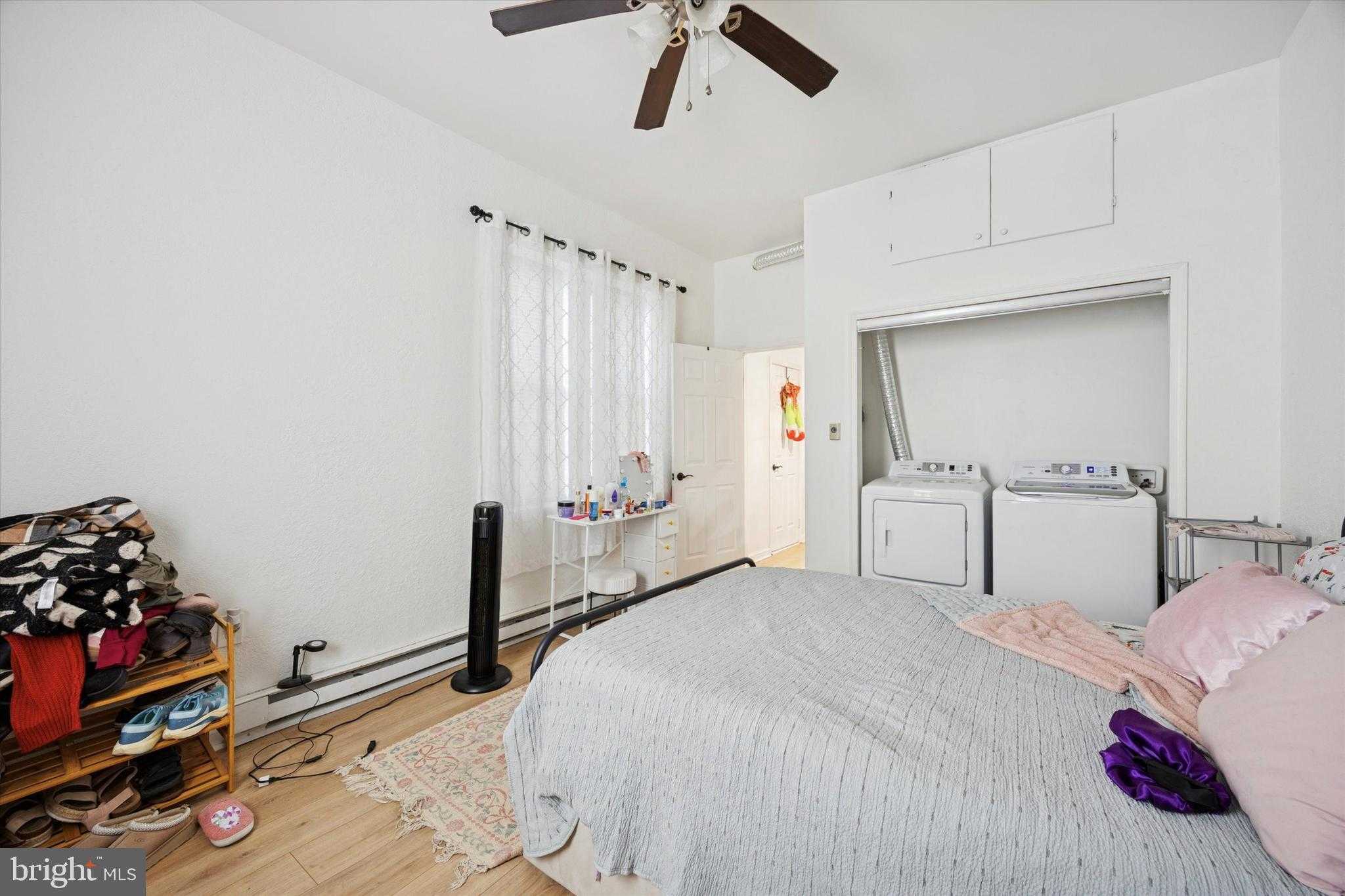 2343 E Somerset St photo 15