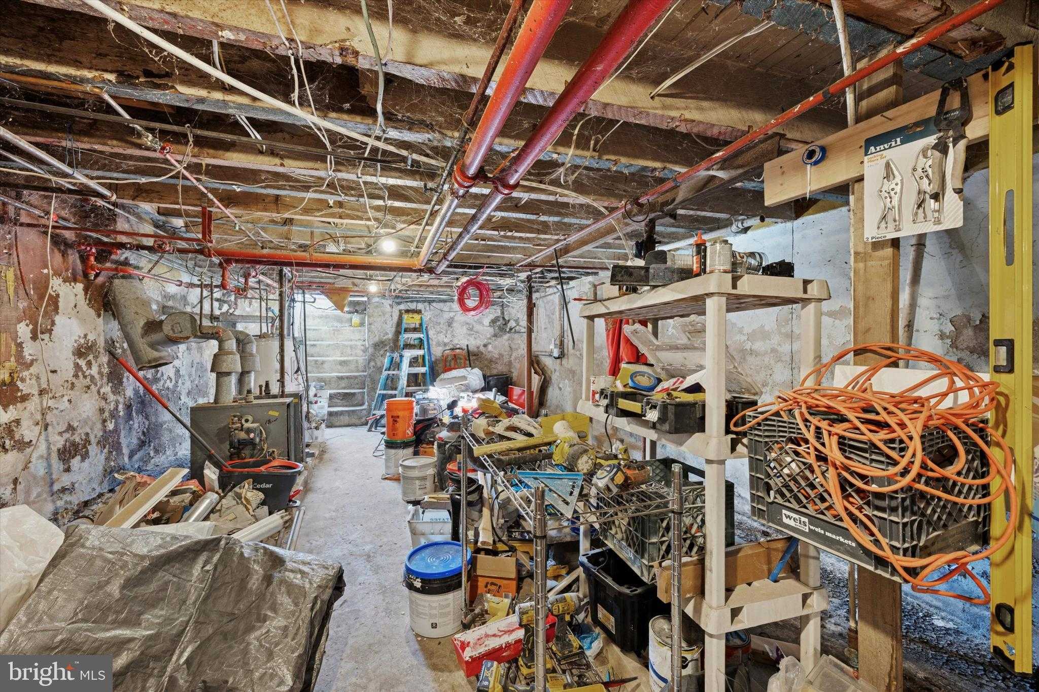 2343 E Somerset St photo 35