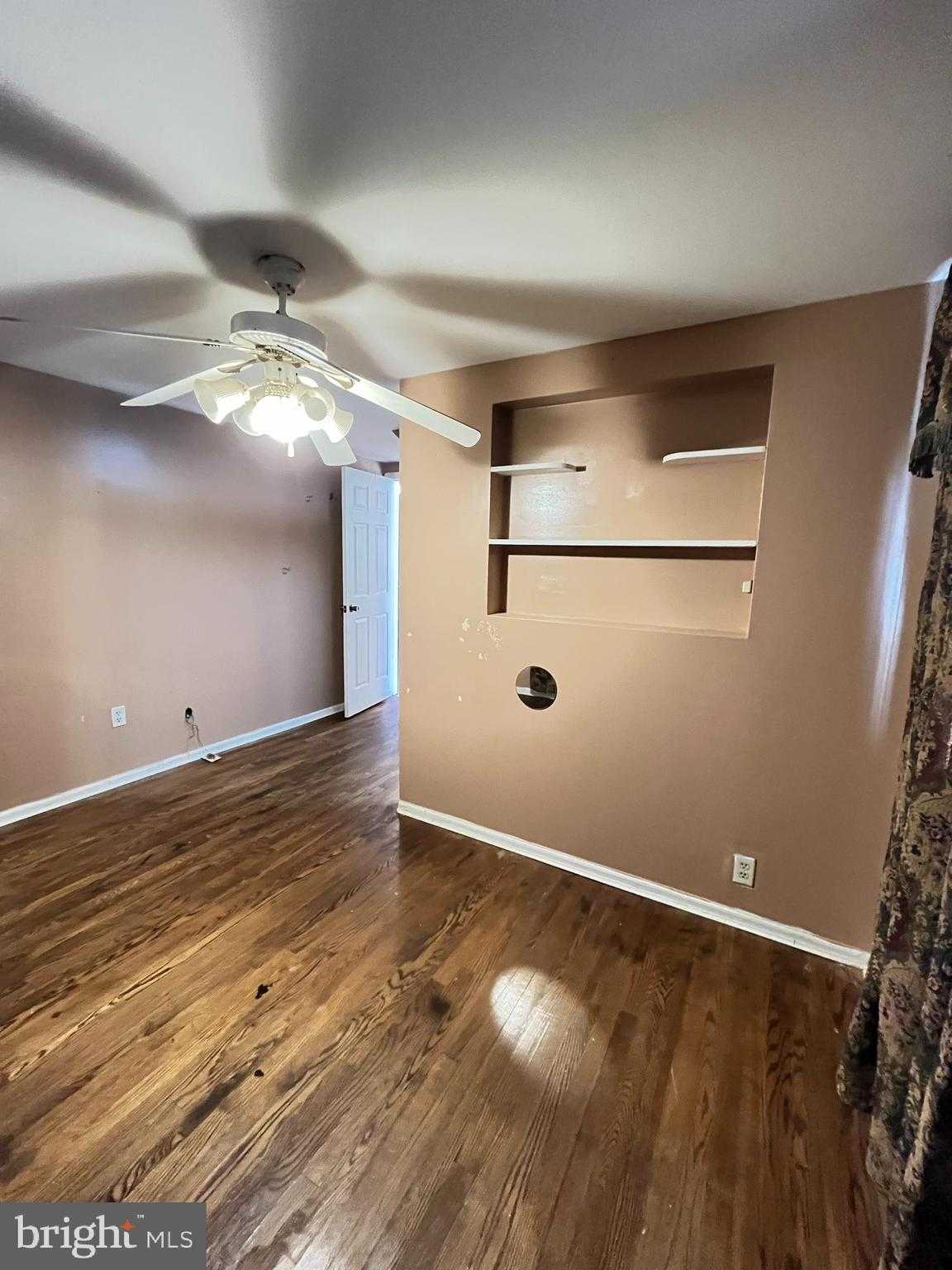 6612 Hillwood Dr photo 18