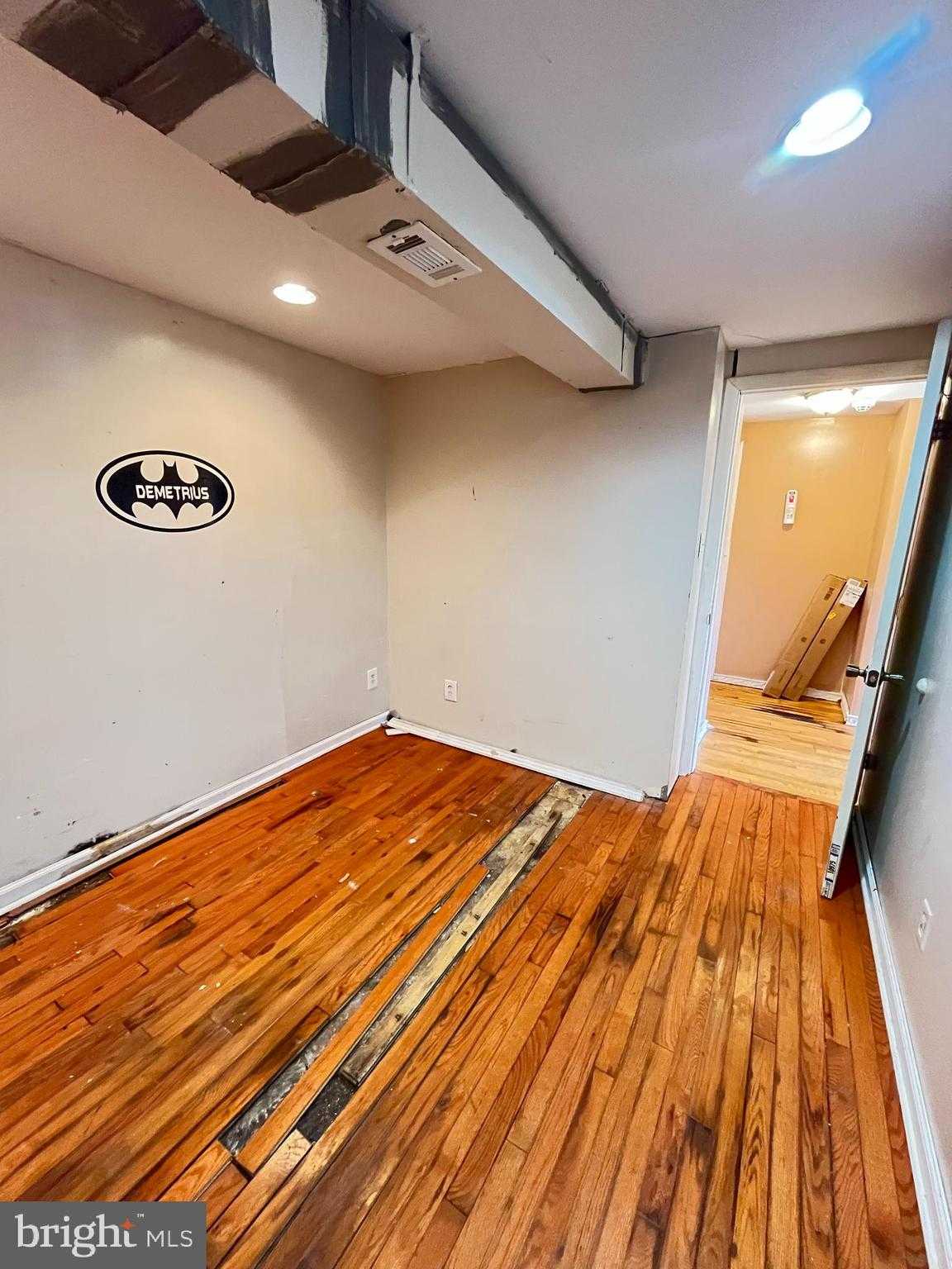 6612 Hillwood Dr photo 21