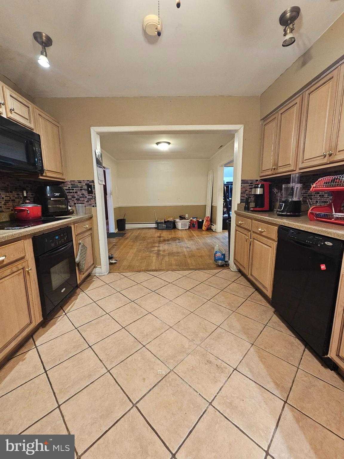 703 Camelia Rd photo 13