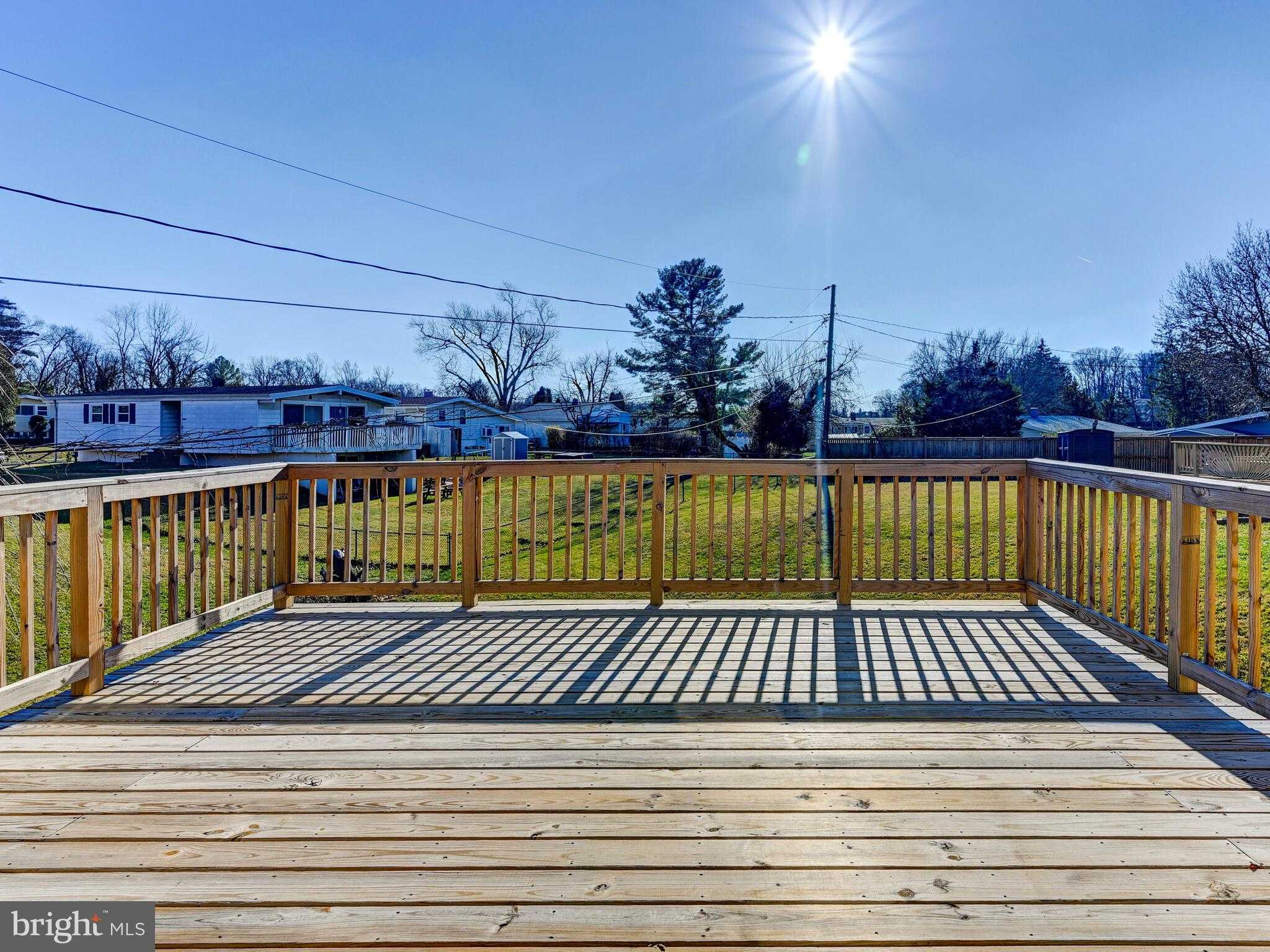 1005 Parkvalley CT photo 22