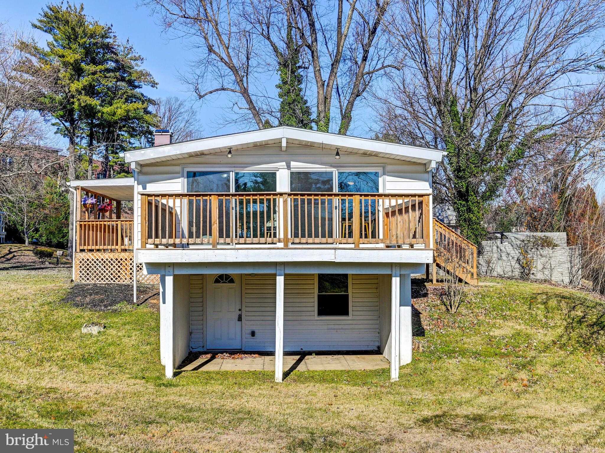 1005 Parkvalley CT photo 25