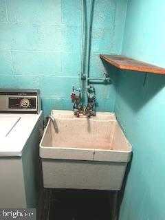 3230 Comly Rd photo 12