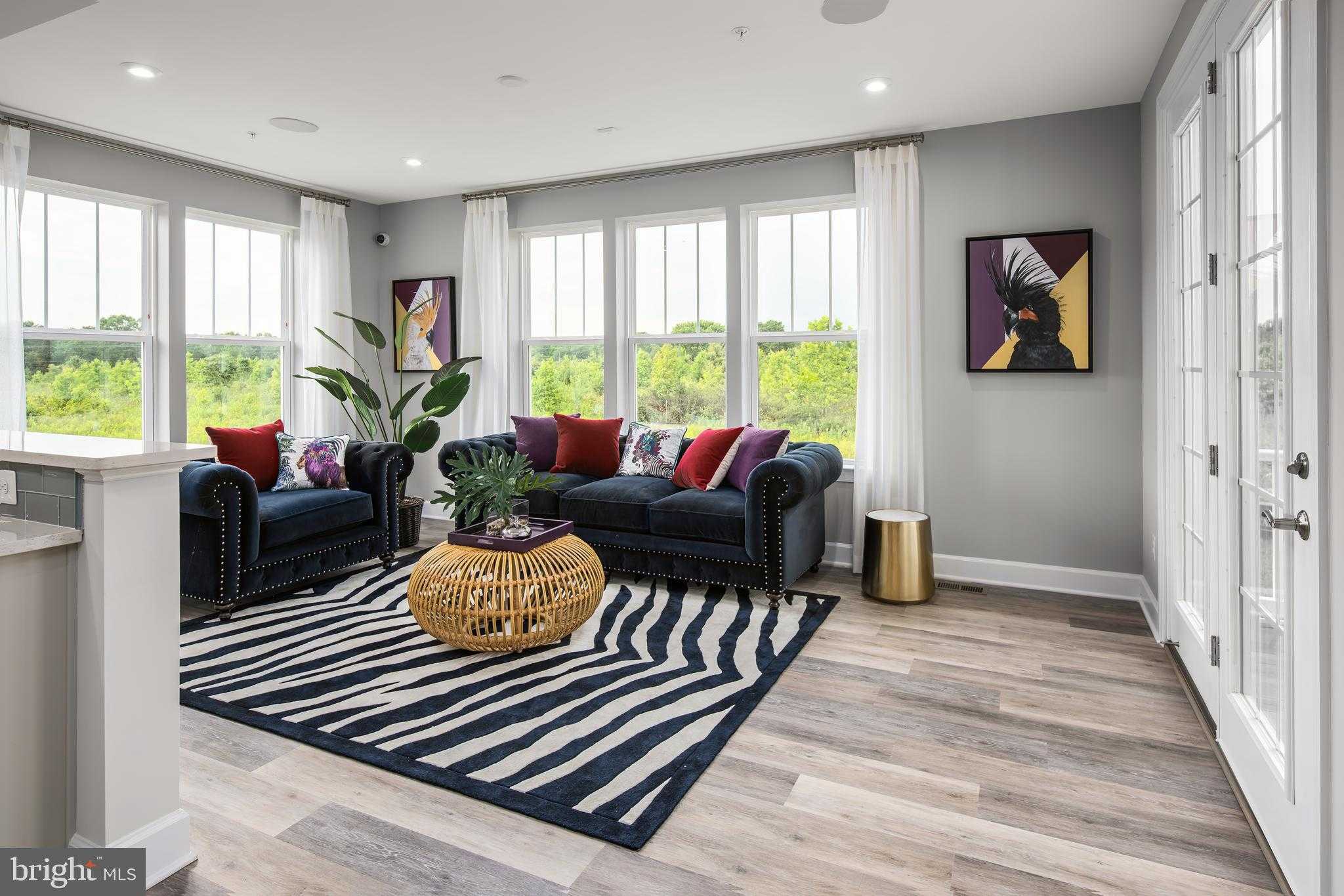 8633 Resilience St photo 7